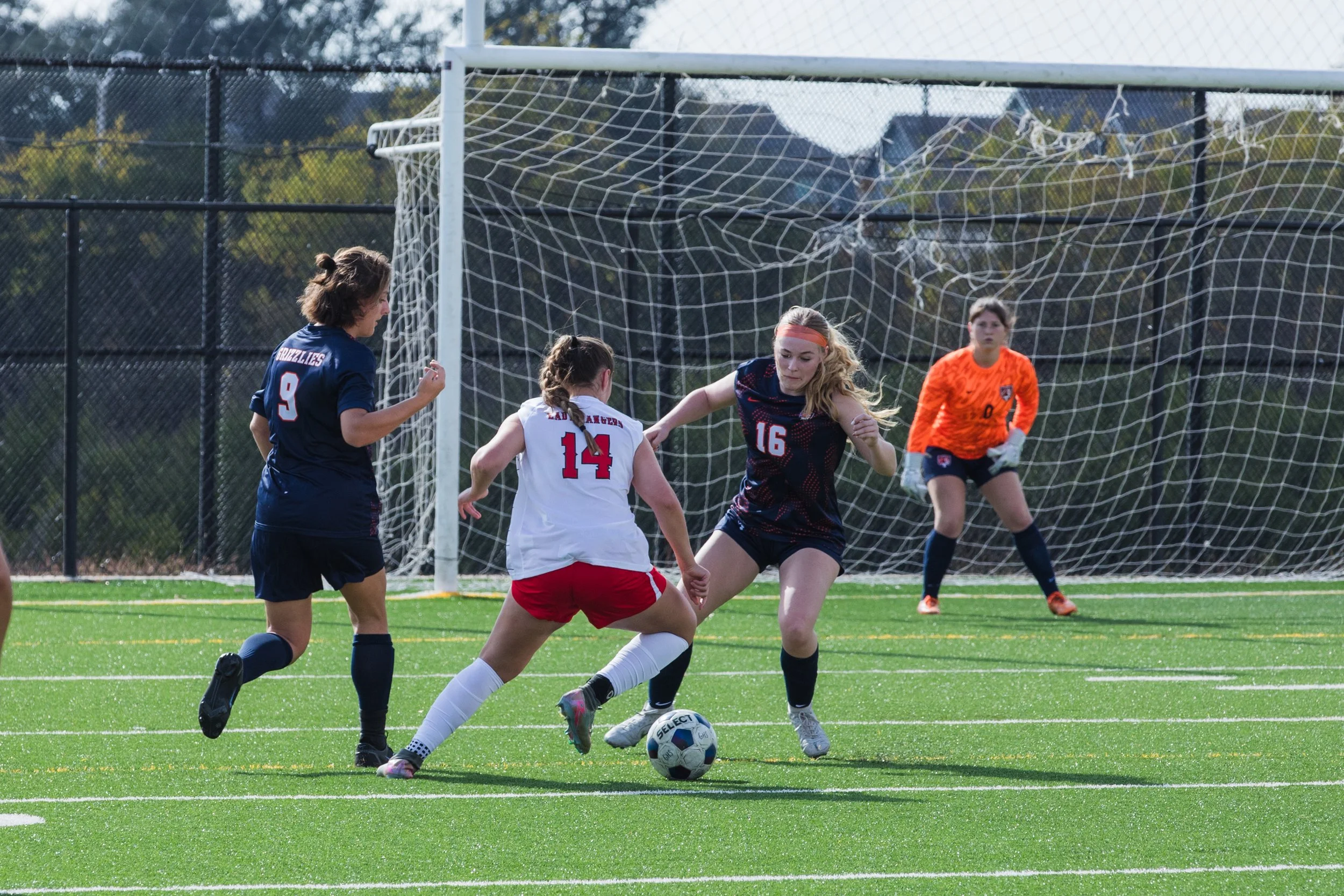 2512_Blue Santa Scrimmage-197.jpg