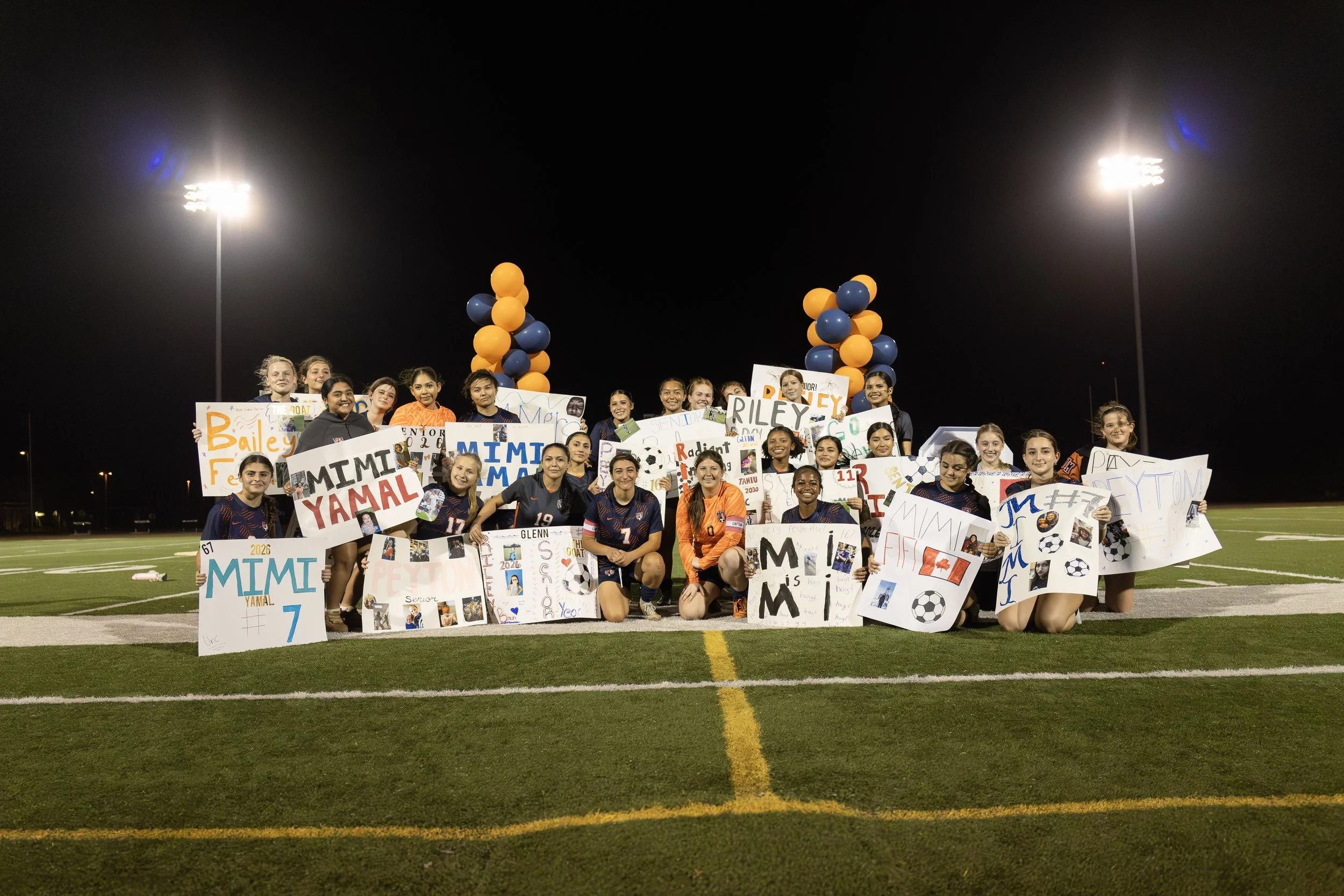 LGFCSeniorNight(21).jpg
