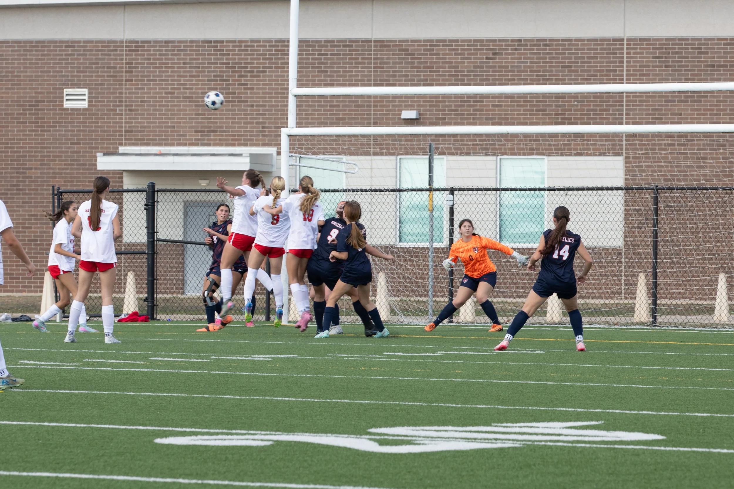 2512_Blue Santa Scrimmage-292.jpg