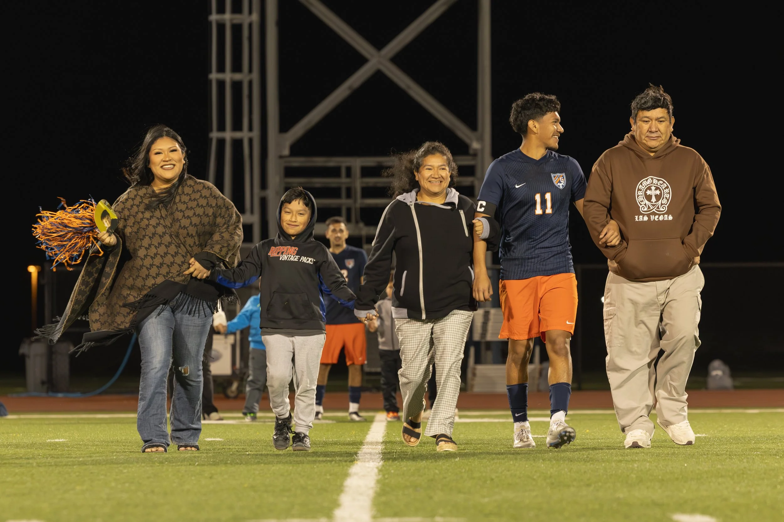 GFCSeniorNight(26).jpg