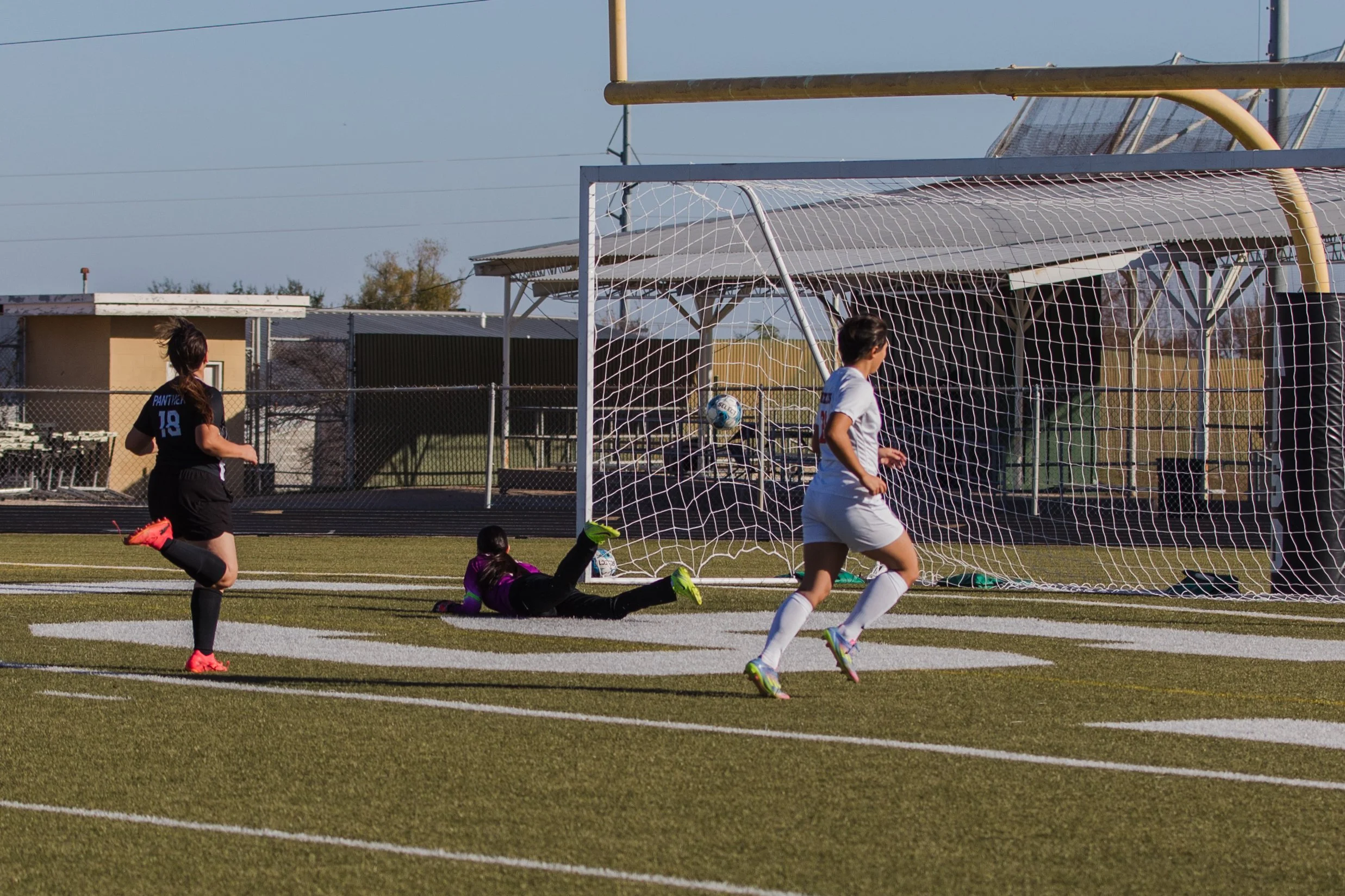 2512_ECHS vs Glenn Scrimmage-12.jpg