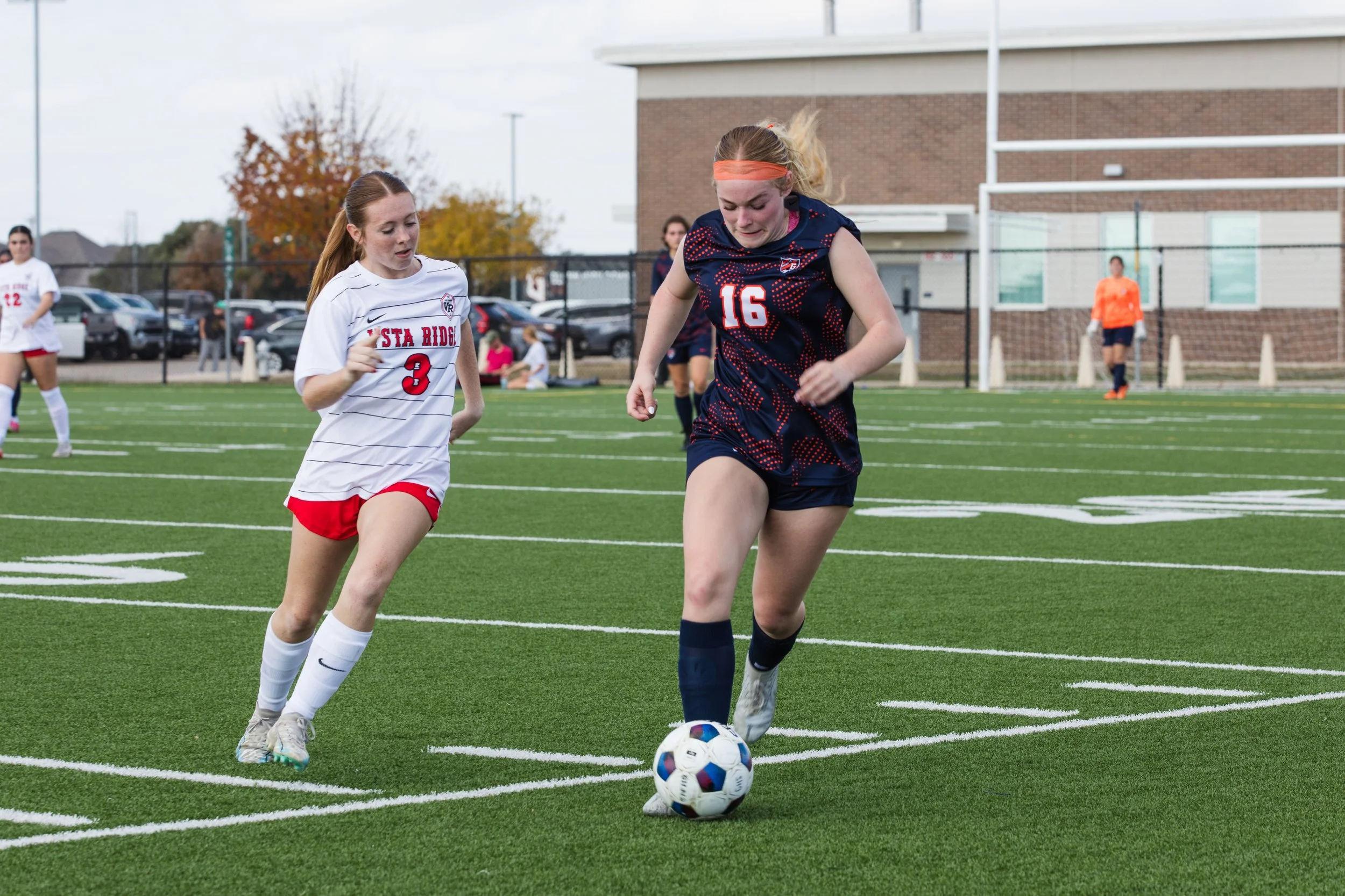 2512_Blue Santa Scrimmage-301.jpg