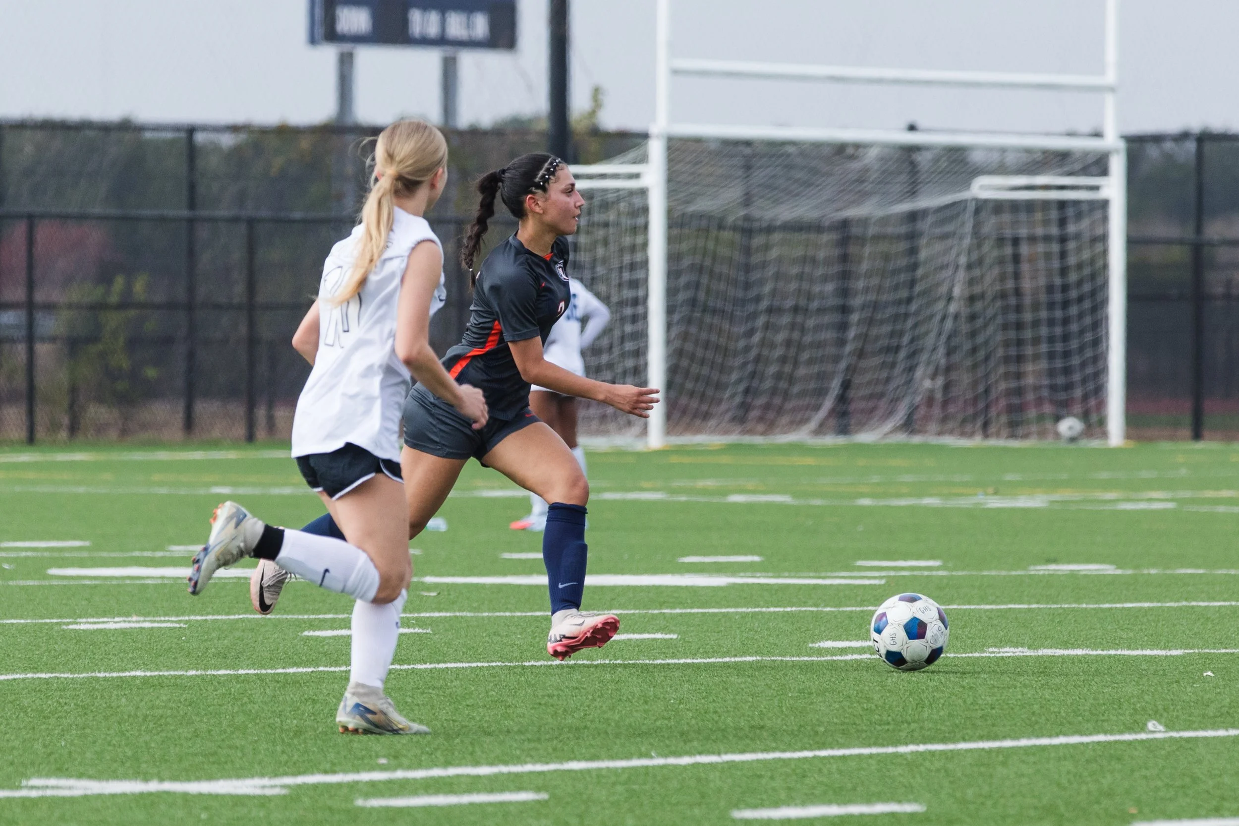 2512_Blue Santa Scrimmage-111.jpg