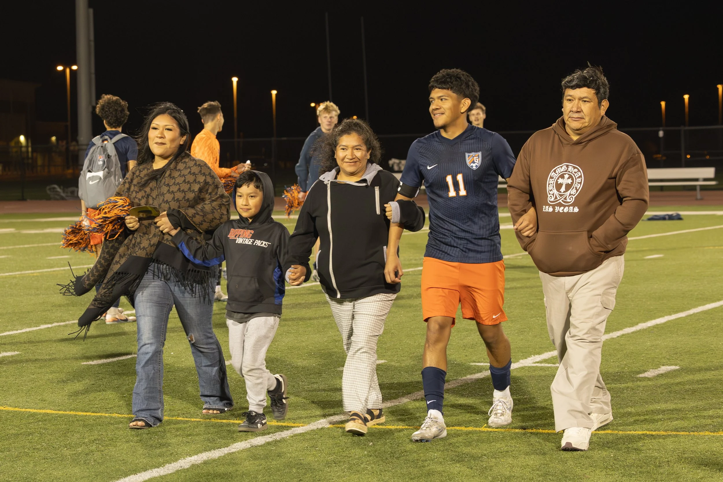 GFCSeniorNight(27).jpg