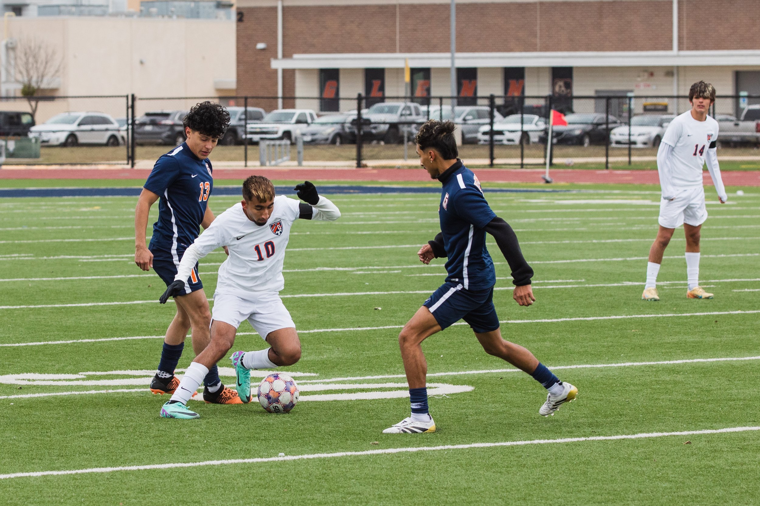 2512_Grizzly-Alumni-Game-111.jpg