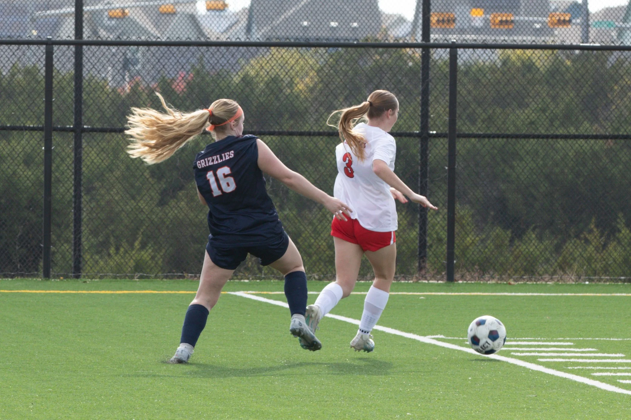 2512_Blue Santa Scrimmage-317.jpg