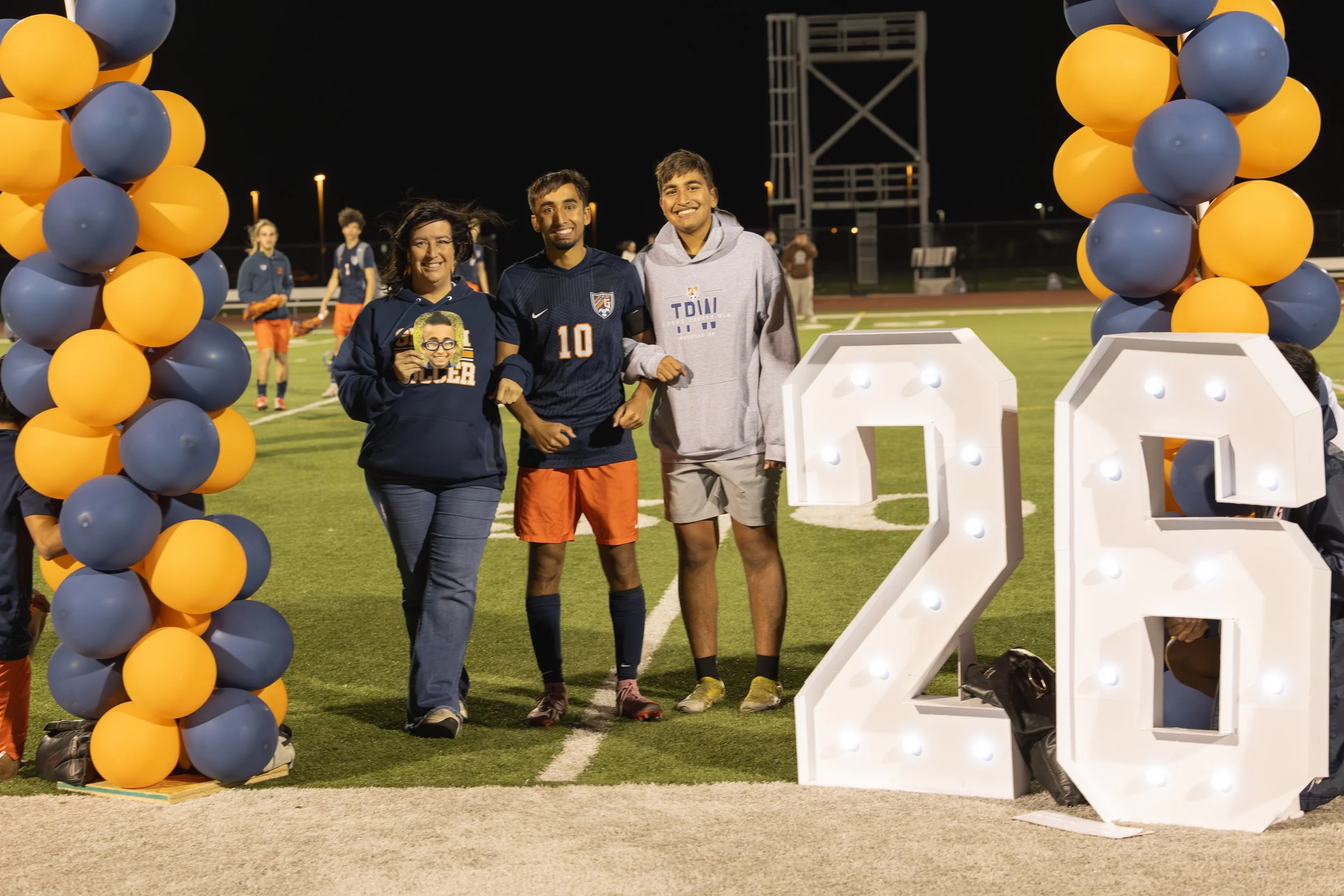 GFCSeniorNight(22).jpg