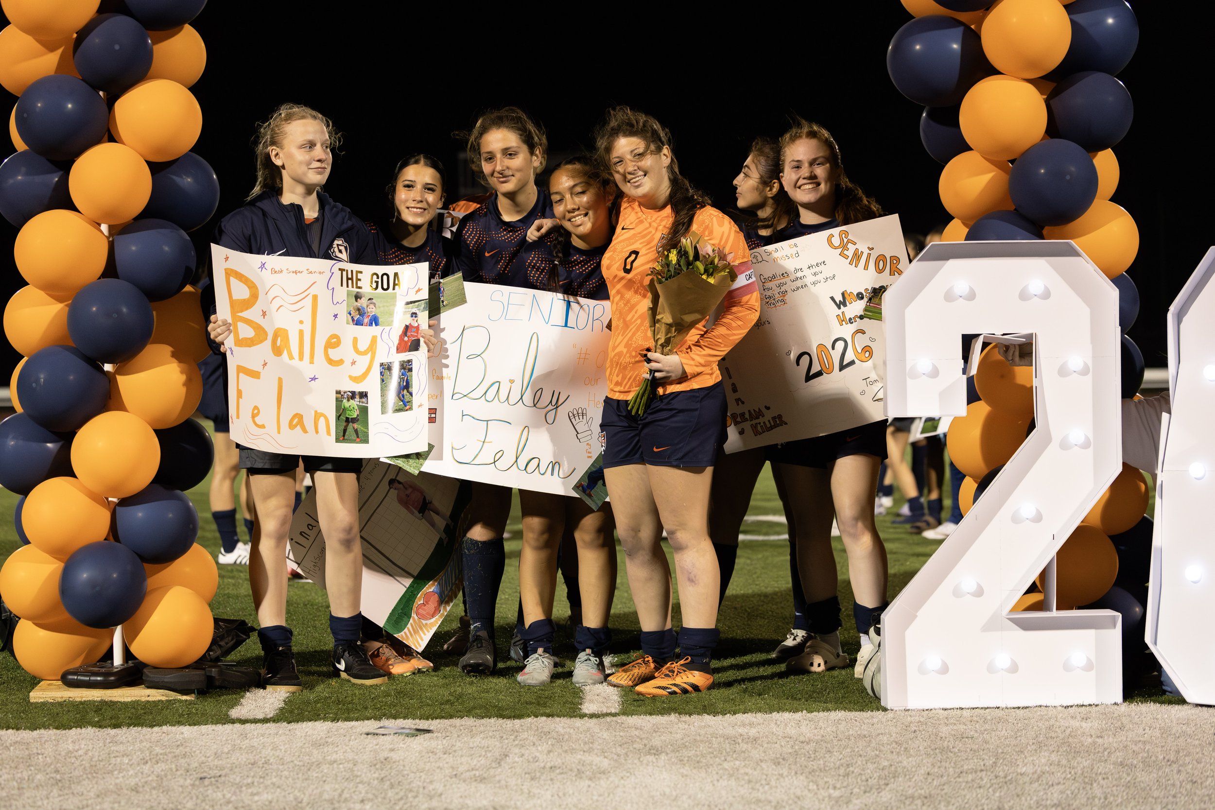 LGFCSeniorNight(31).jpg