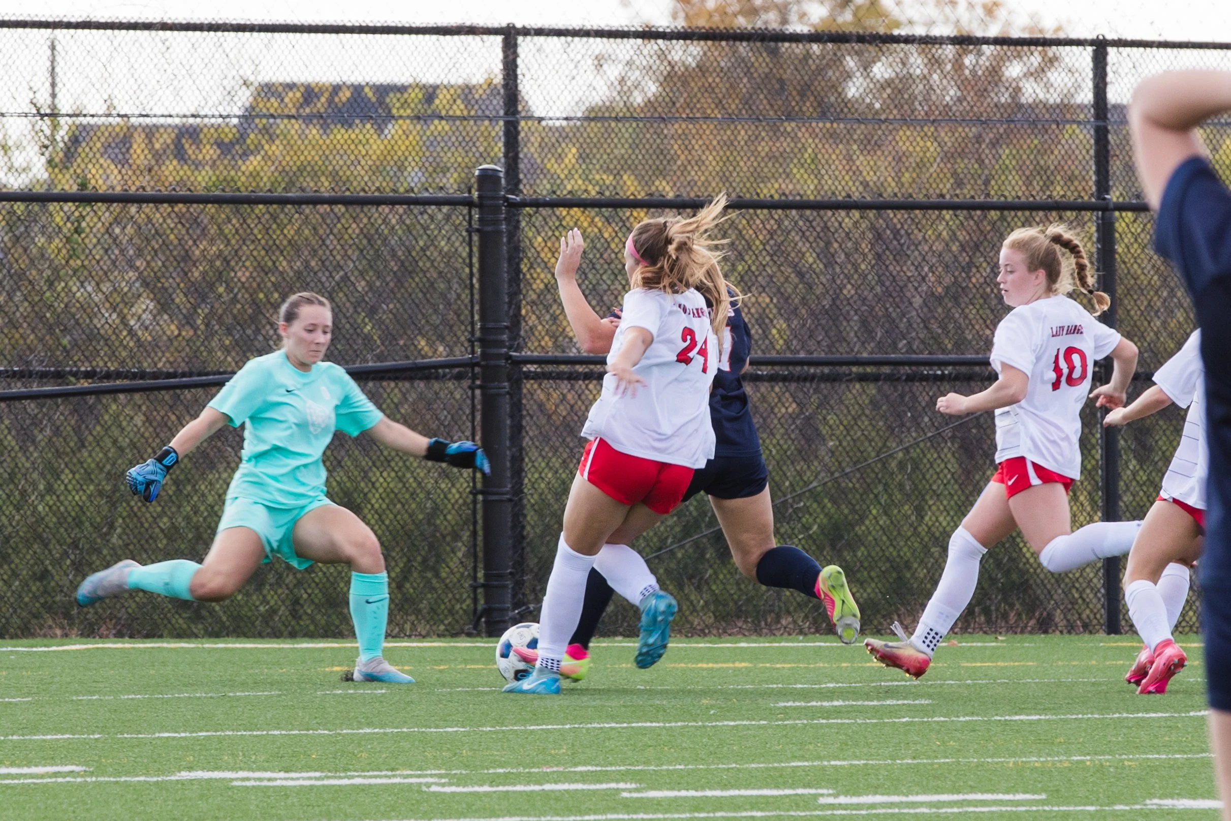 2512_Blue Santa Scrimmage-306.jpg