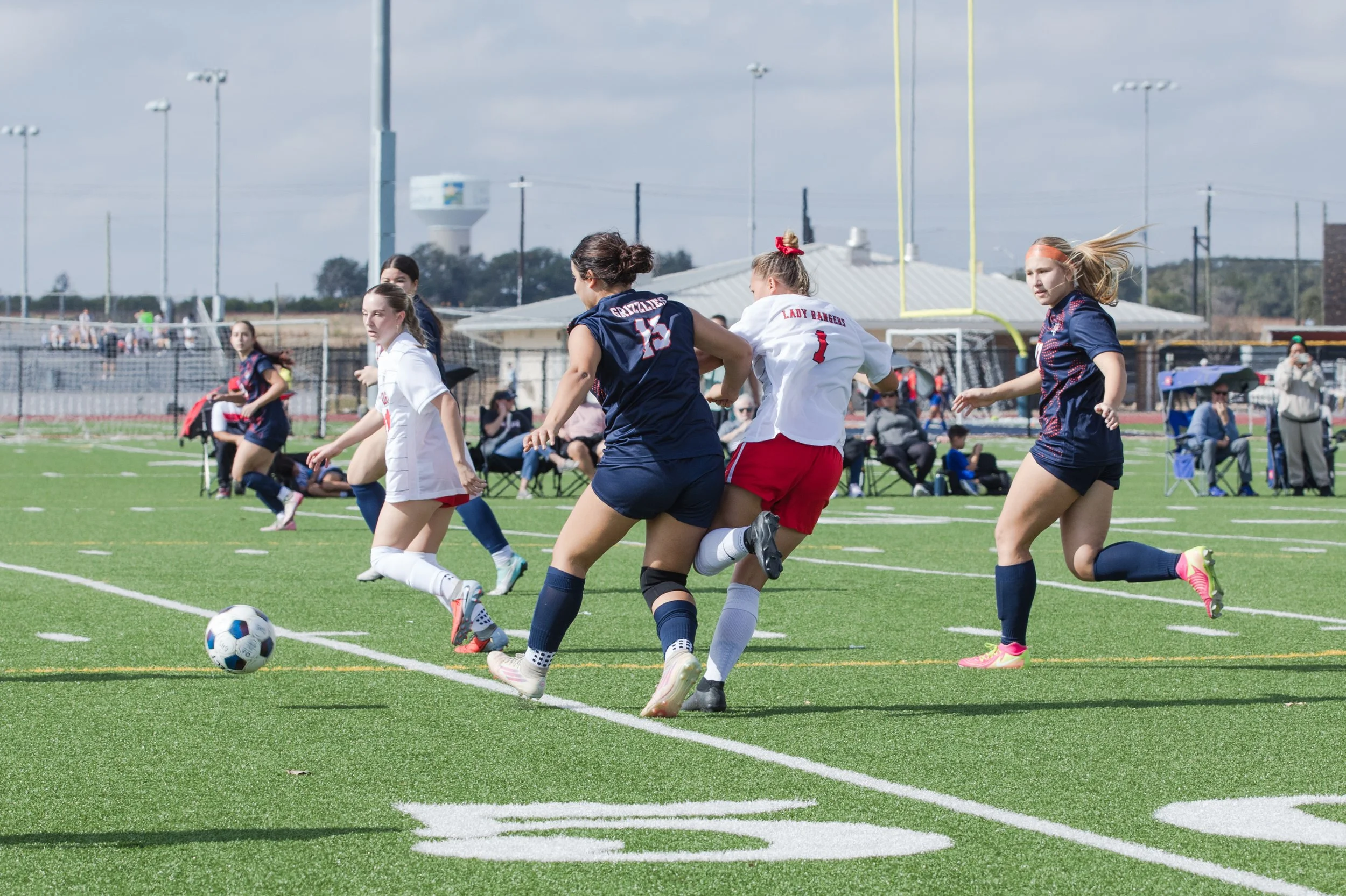 2512_Blue Santa Scrimmage-165.jpg