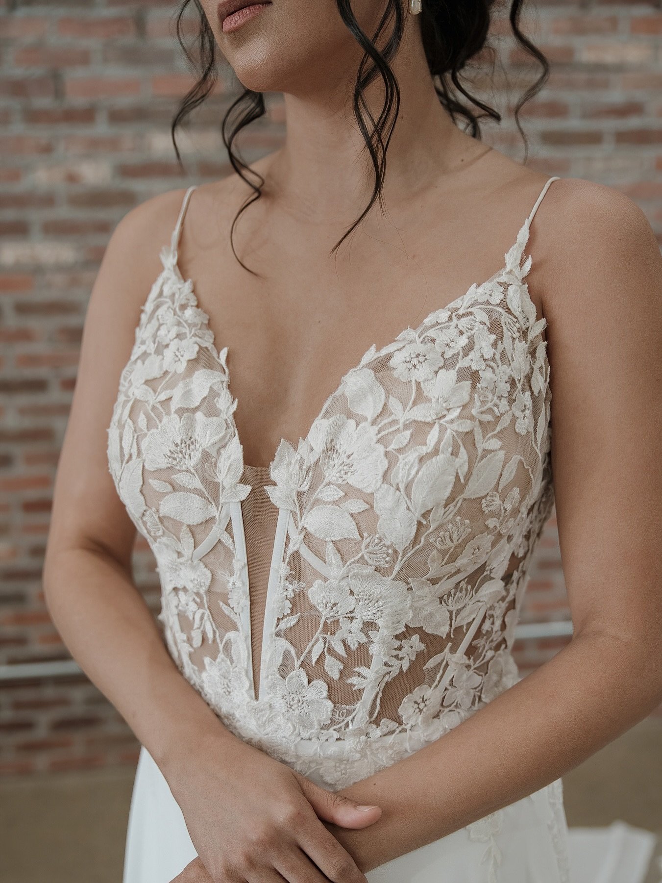 Too much lace? Never heard of her. 😮&zwj;💨

PC :: @becauseiamphotography