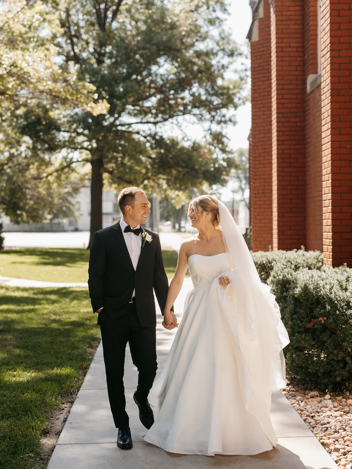 A gown &amp; gal that live rent free on this page ✨🫶 #brickbride 

PC :: @alexbo.photo