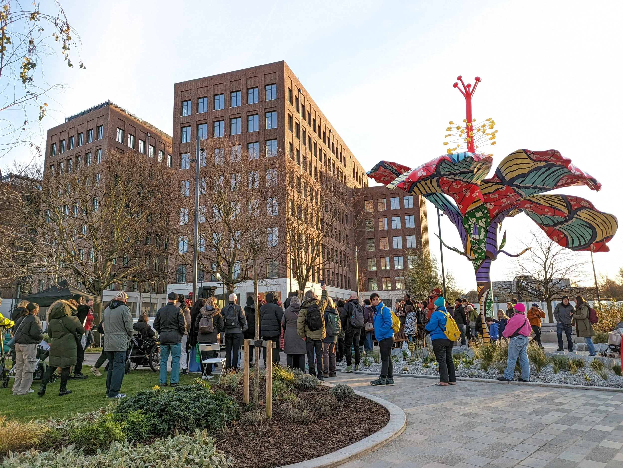 Tea Facilitator for Yinka Shonibare's Hibiscus Rising sculpture as part of Leeds 2023 activity day.  Facilitated hibiscus tea making session where the public could make their own tea while viewing and reflecting on the sculpture and legacy of David O