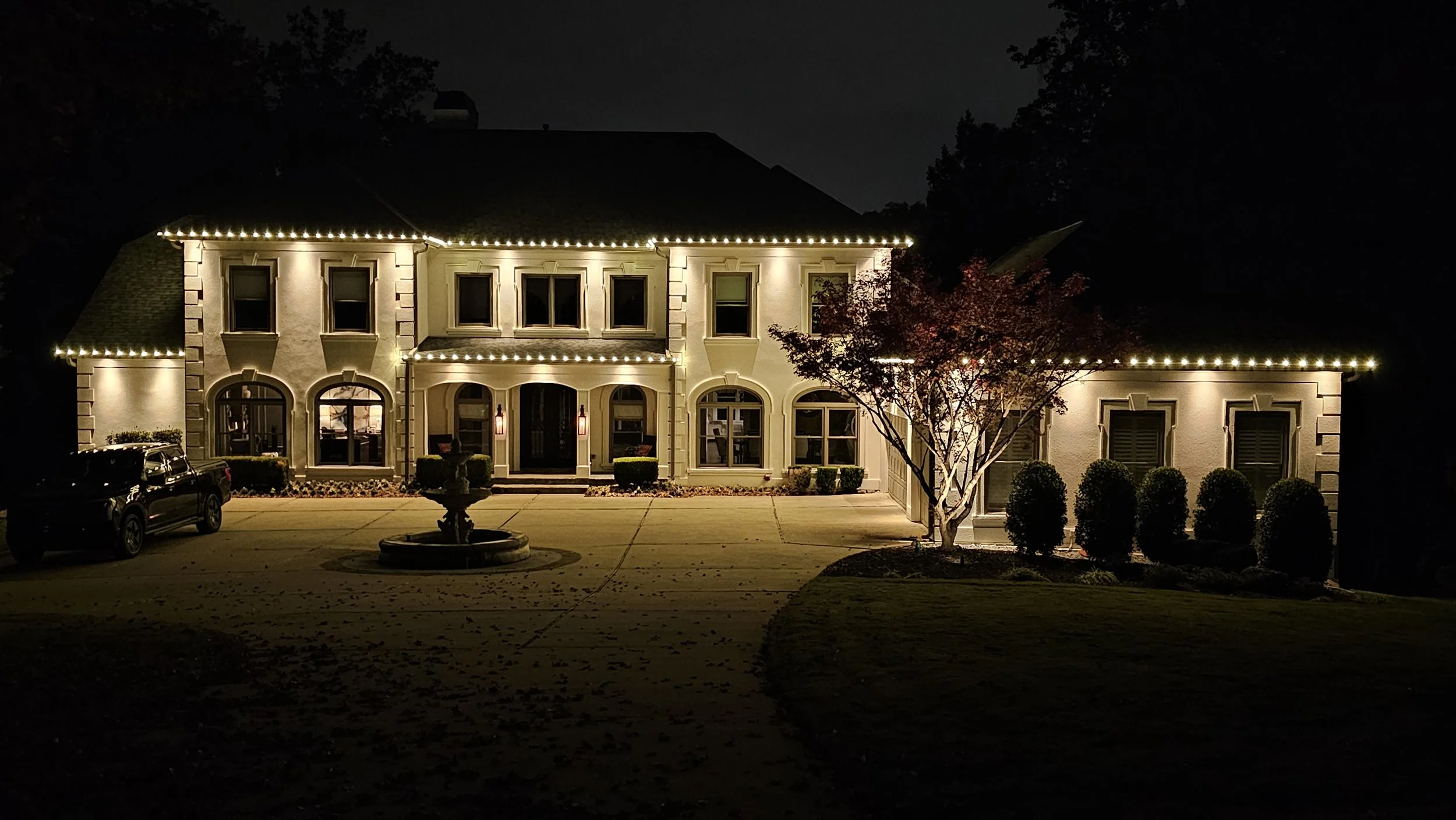 High end residential Christmas light installation Mableton GA