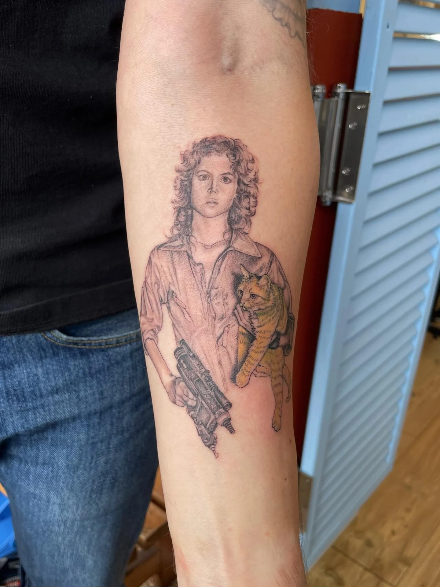 Ripley &amp; Jonesy! Tack Marcus 👽