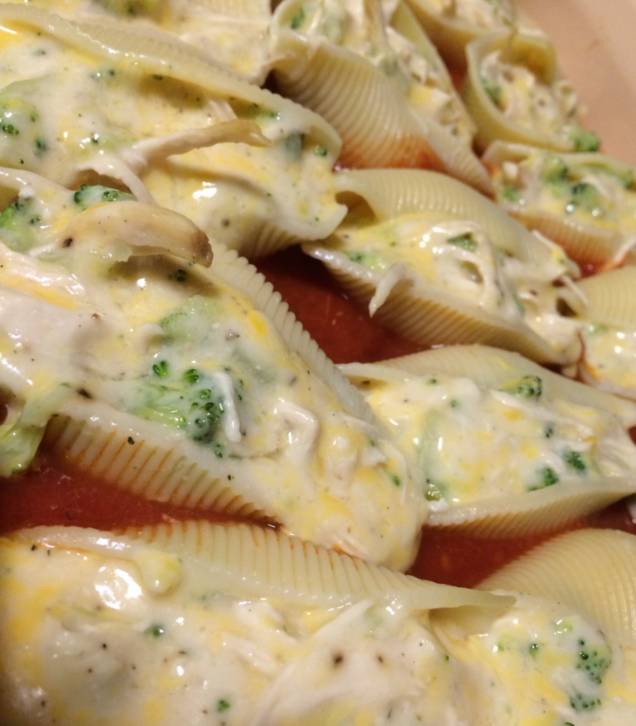Chicken Broccoli Alfredo Stuffed Shells