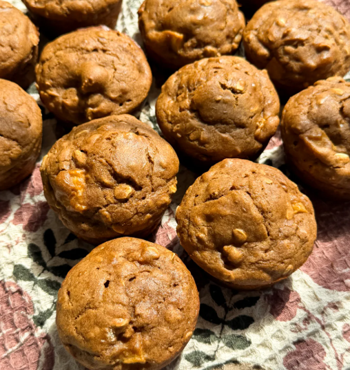Pumpkin Apple Oat Muffins