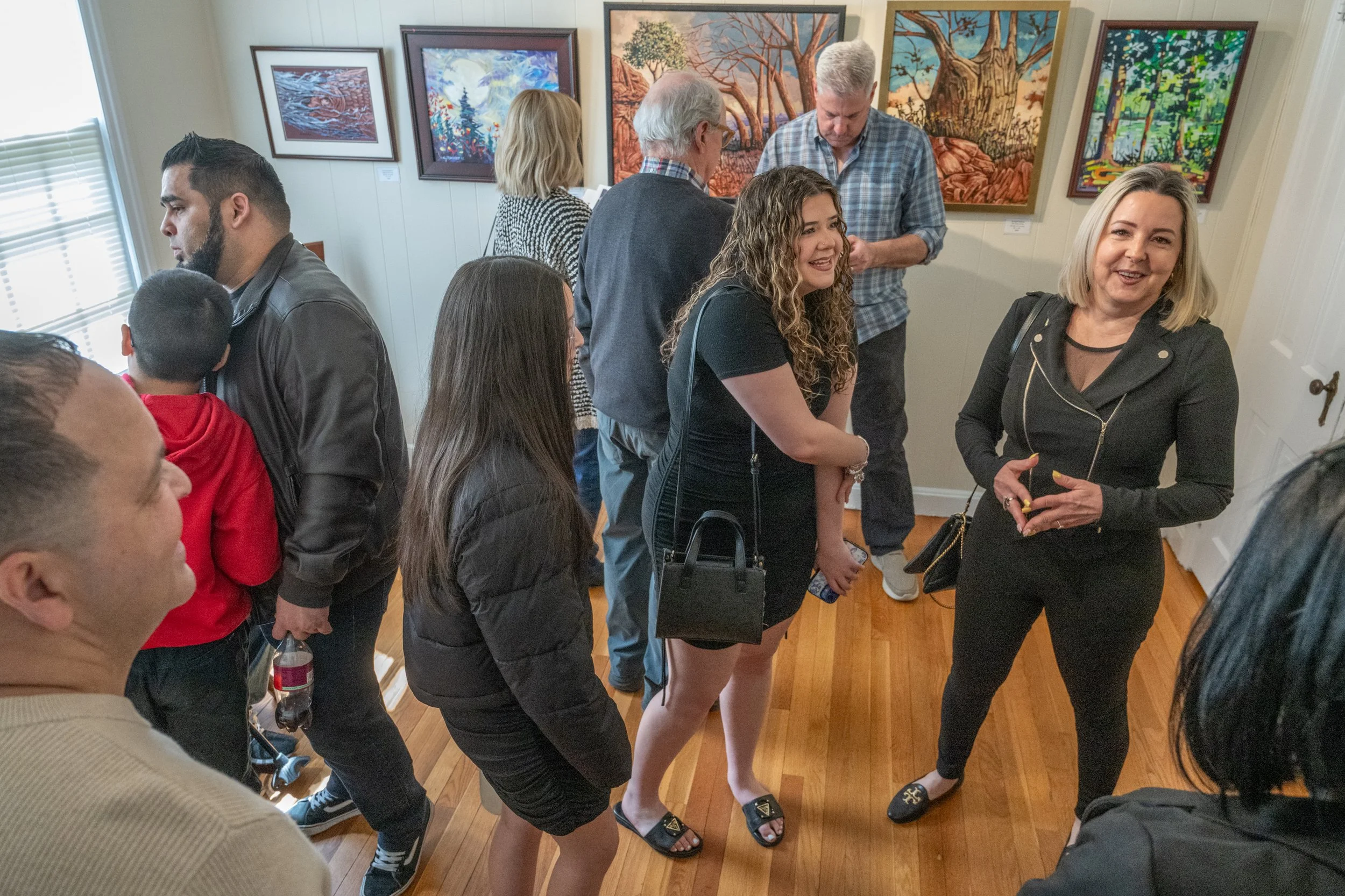 Enrique Zaldivar Opening at FOMA Gallery 4-12-26-16.jpg