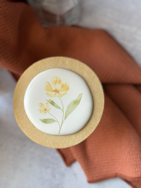 Buttercup Design with 2 Flowers.png