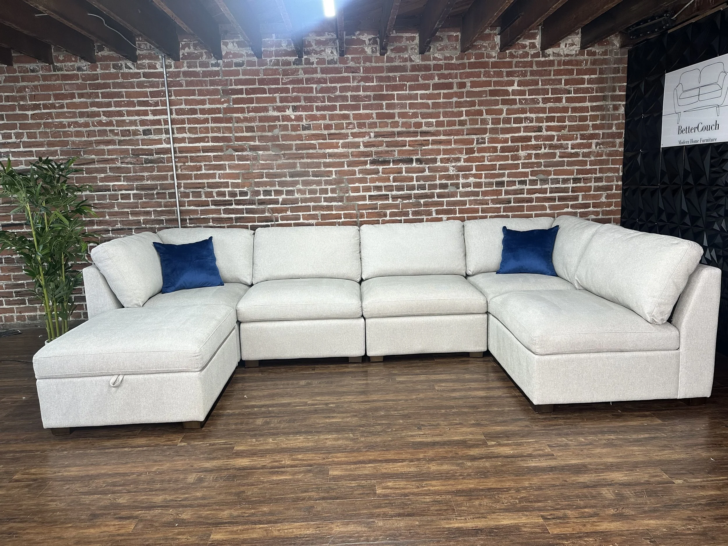 Costco Rockford 6-piece fabric modular sectional retails 2200