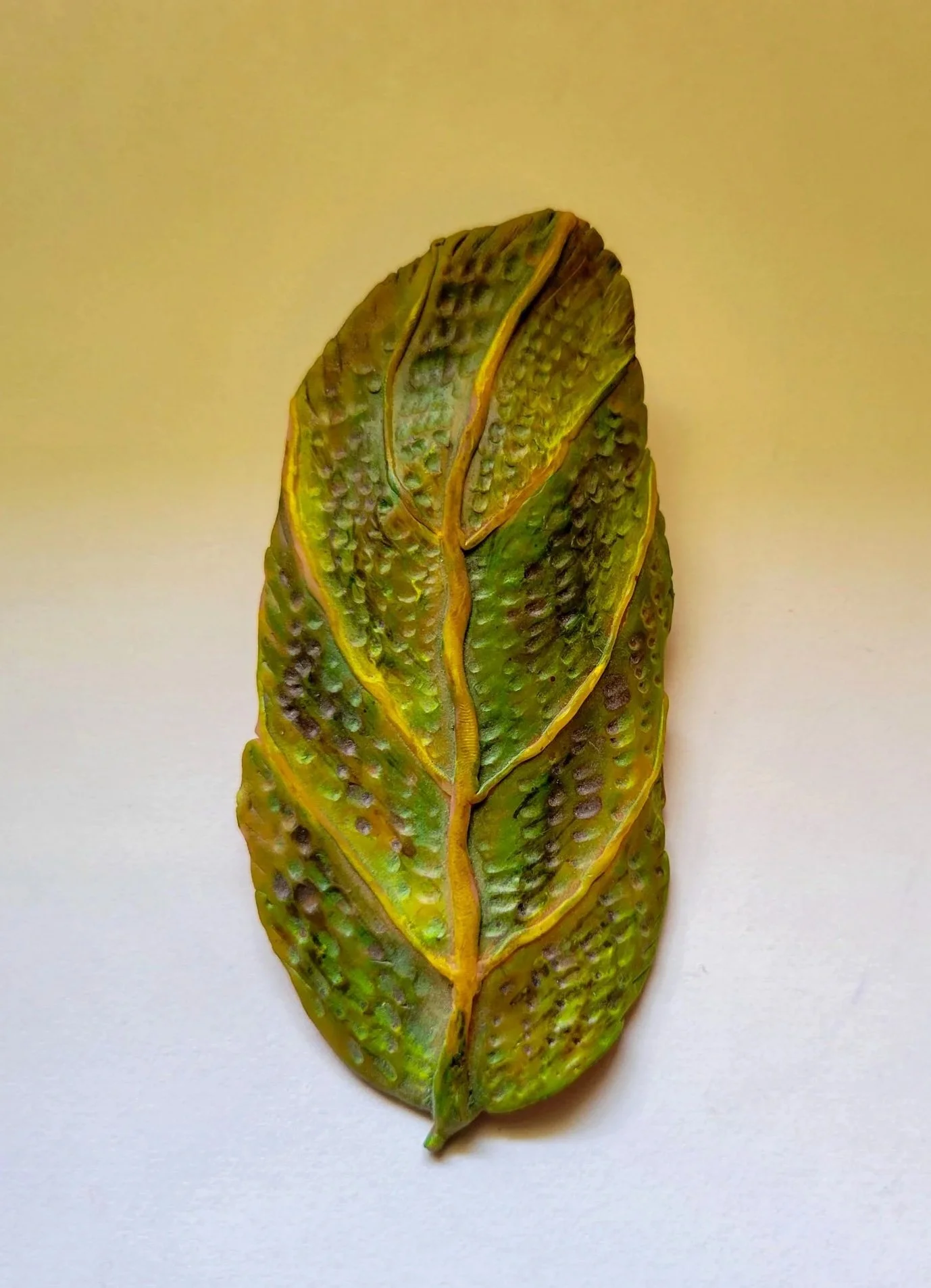 Willow Lurkins live in the same environment as Snurtles, but are not cousins. On the darker side of the Beastiary, these are to be avoided. Their undersides have suckers, and suckers are never good. Whenever you see a swirl of leaves in the air at su