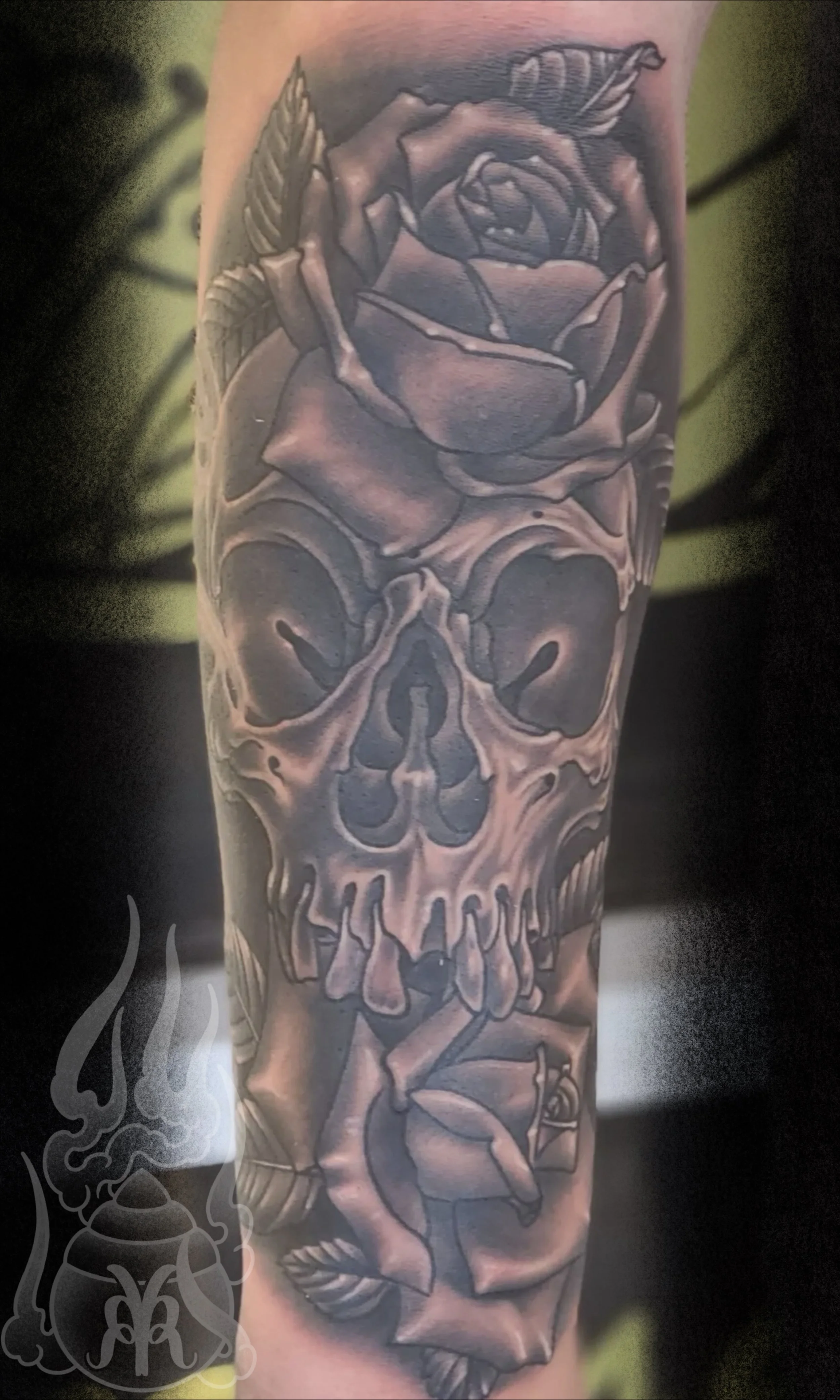 Skull&Roses1.jpg