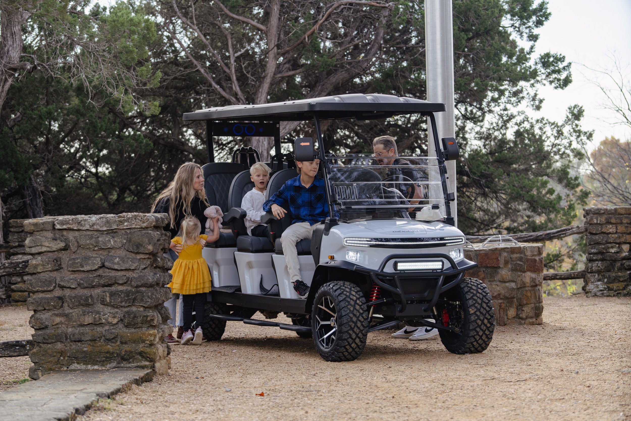 Rover XXL — Denago EV 🇺🇸