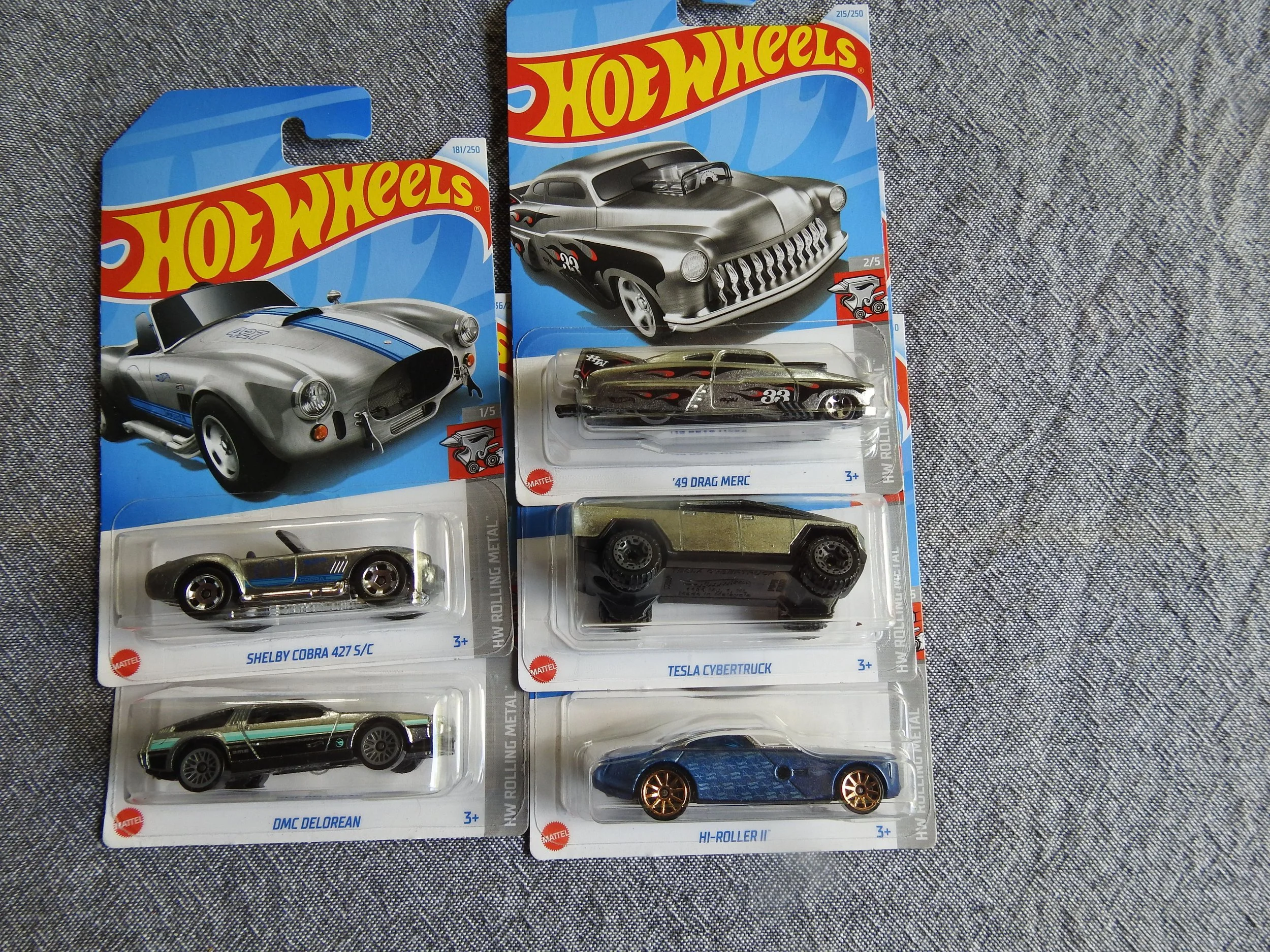 Hot Wheels Rolling Metal Treasures Set - 5 Cars