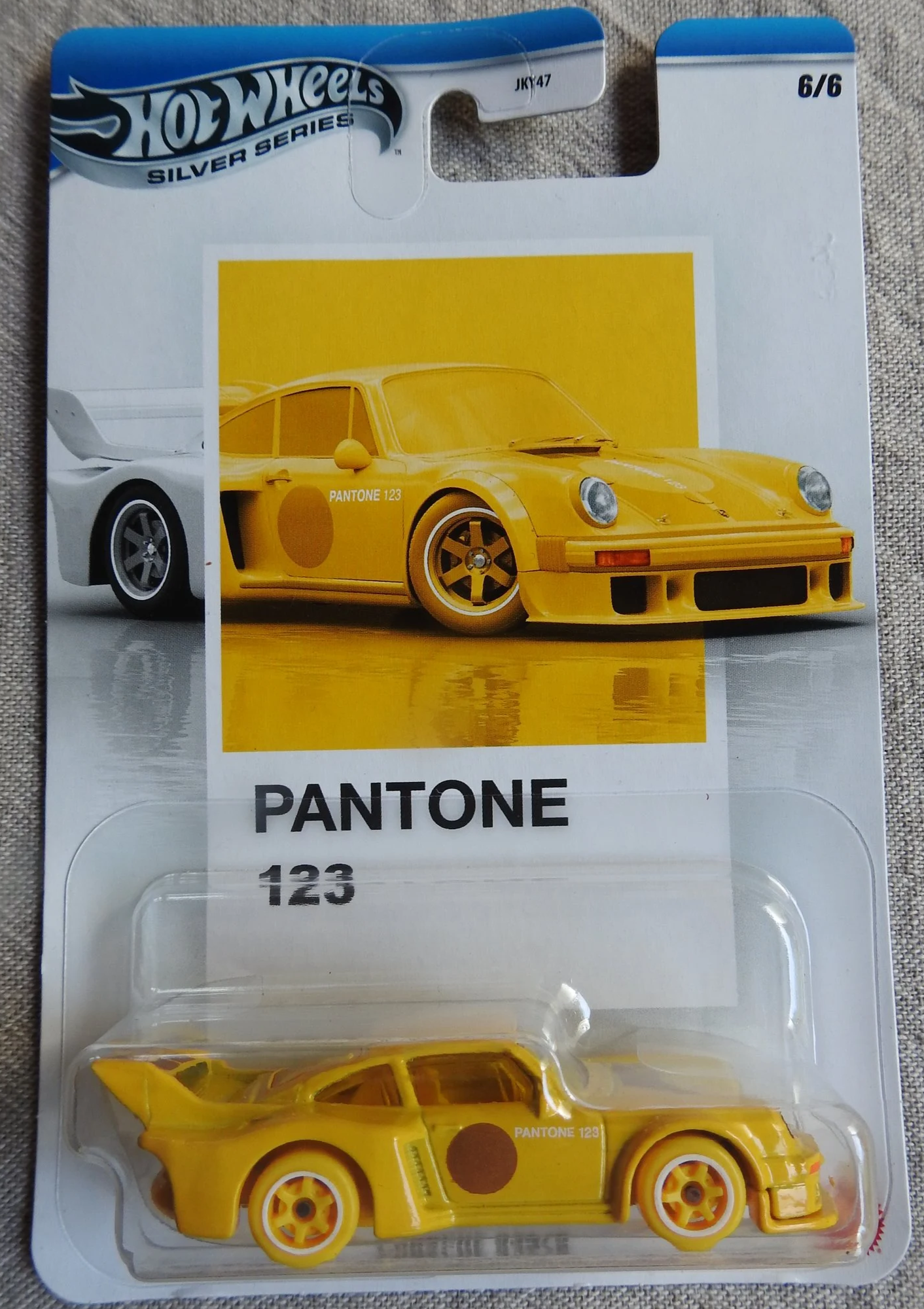 pantone  porsche 934