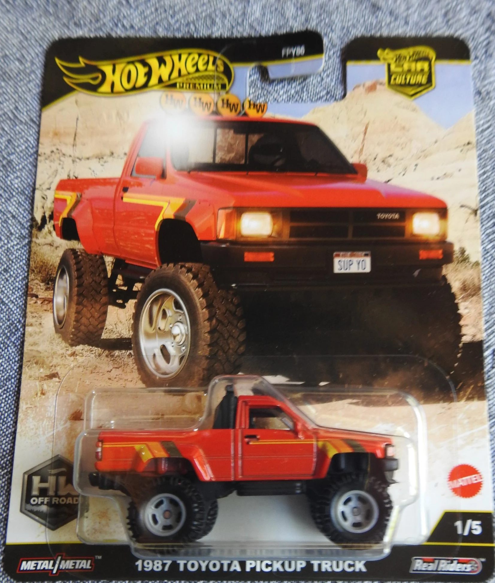Hot Wheels 1987 Toyota Pickup Truck