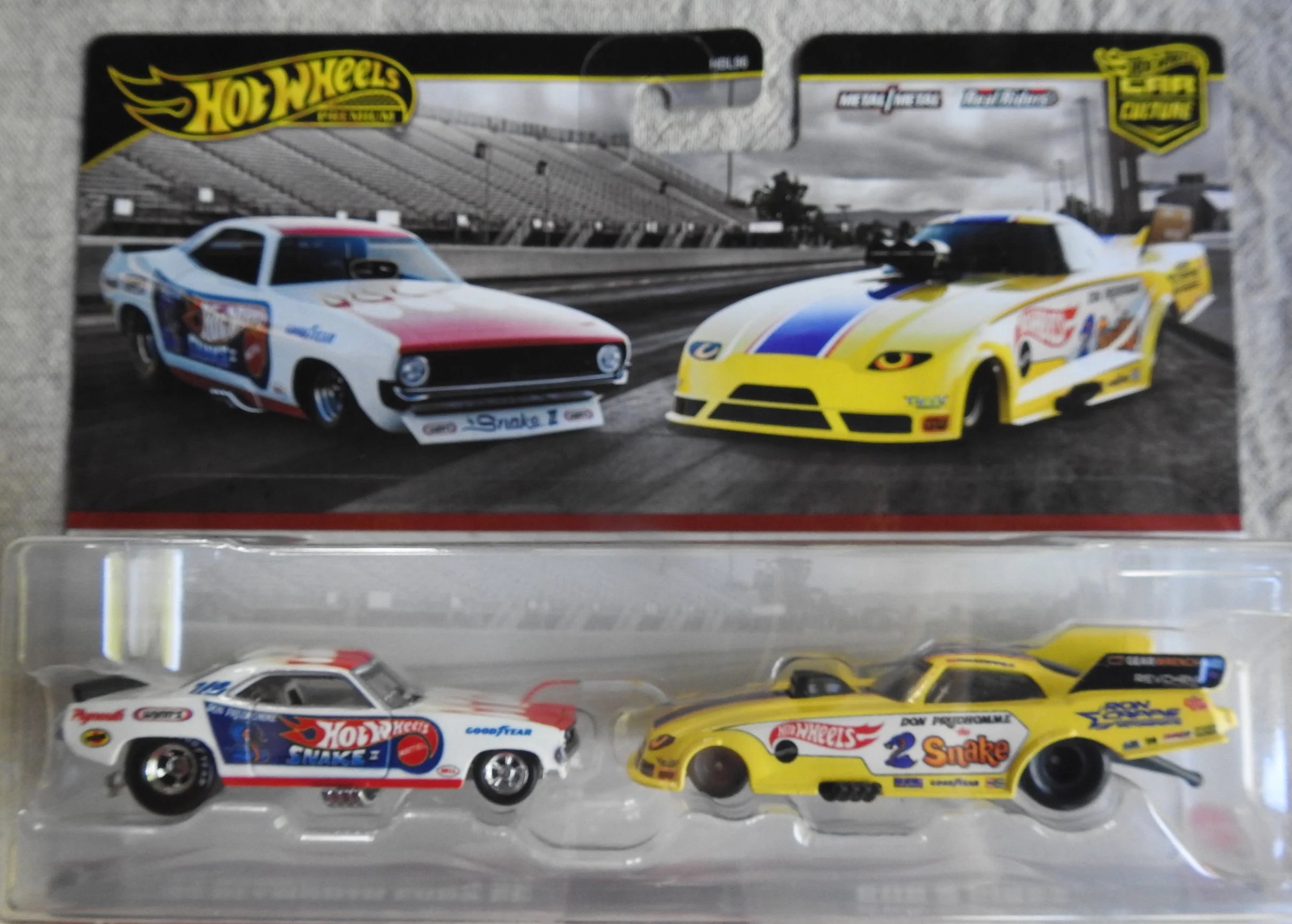 Hot Wheels Plymouth Cuda & Rob'n Pinks Set