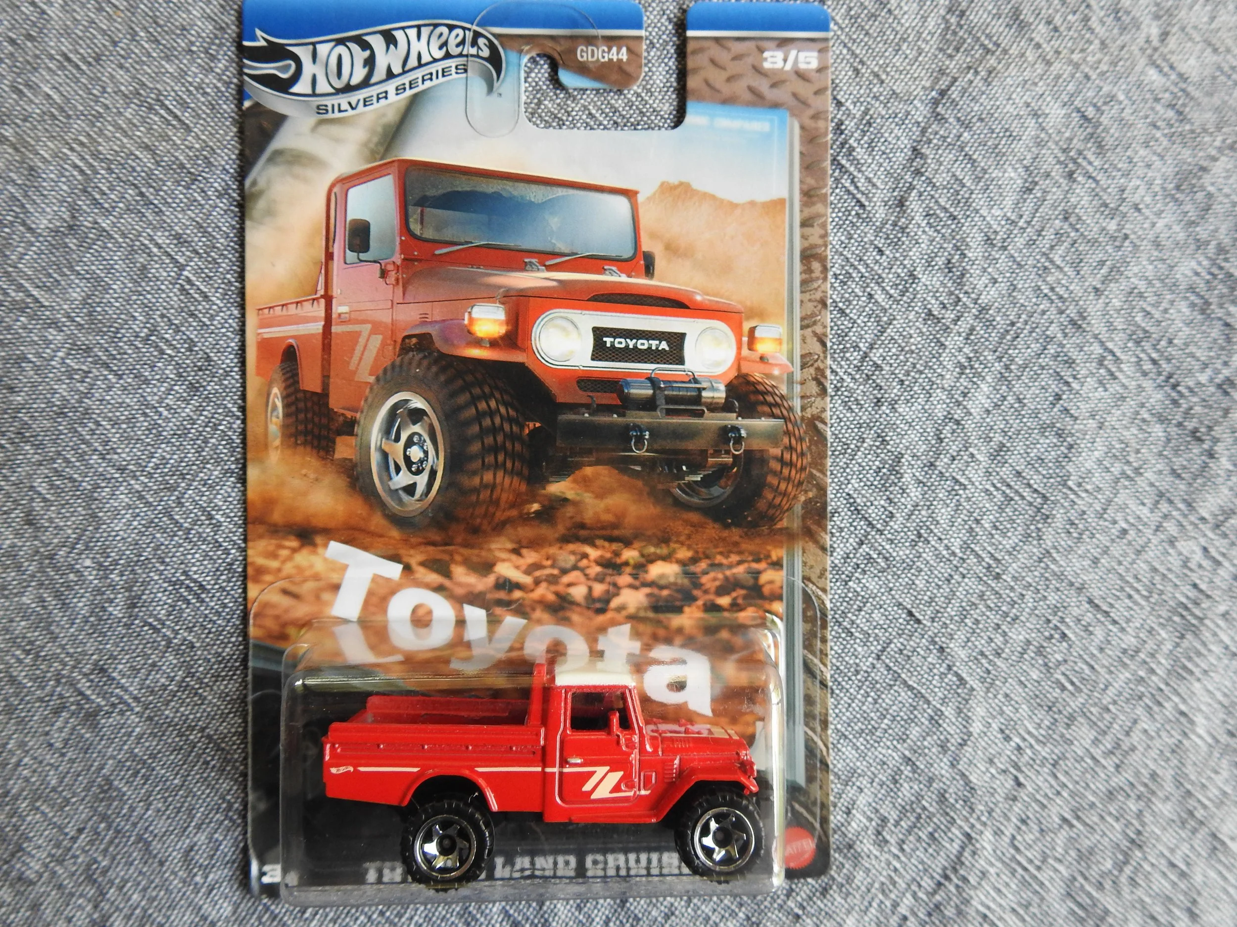 Hot Wheels Toyota Land Cruiser - Silver Series