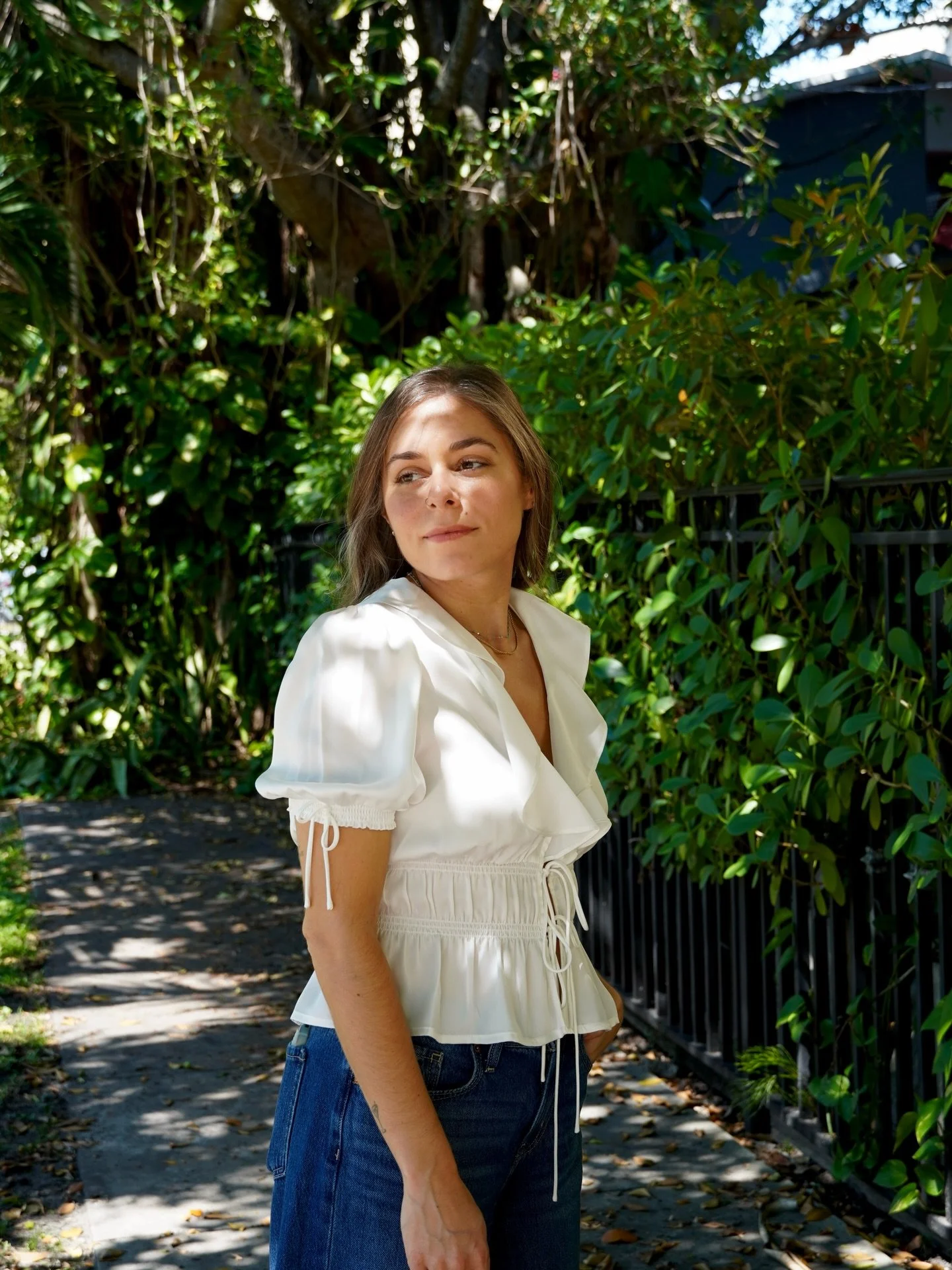 Hi, I&rsquo;m Jessica 👋🏼 I wanted to introduce myself to those of you who are new here 🌿

I spent majority of my life working in hospitality (literally 14 years) I&rsquo;m grateful for that time in my life. It helped put me through college, living