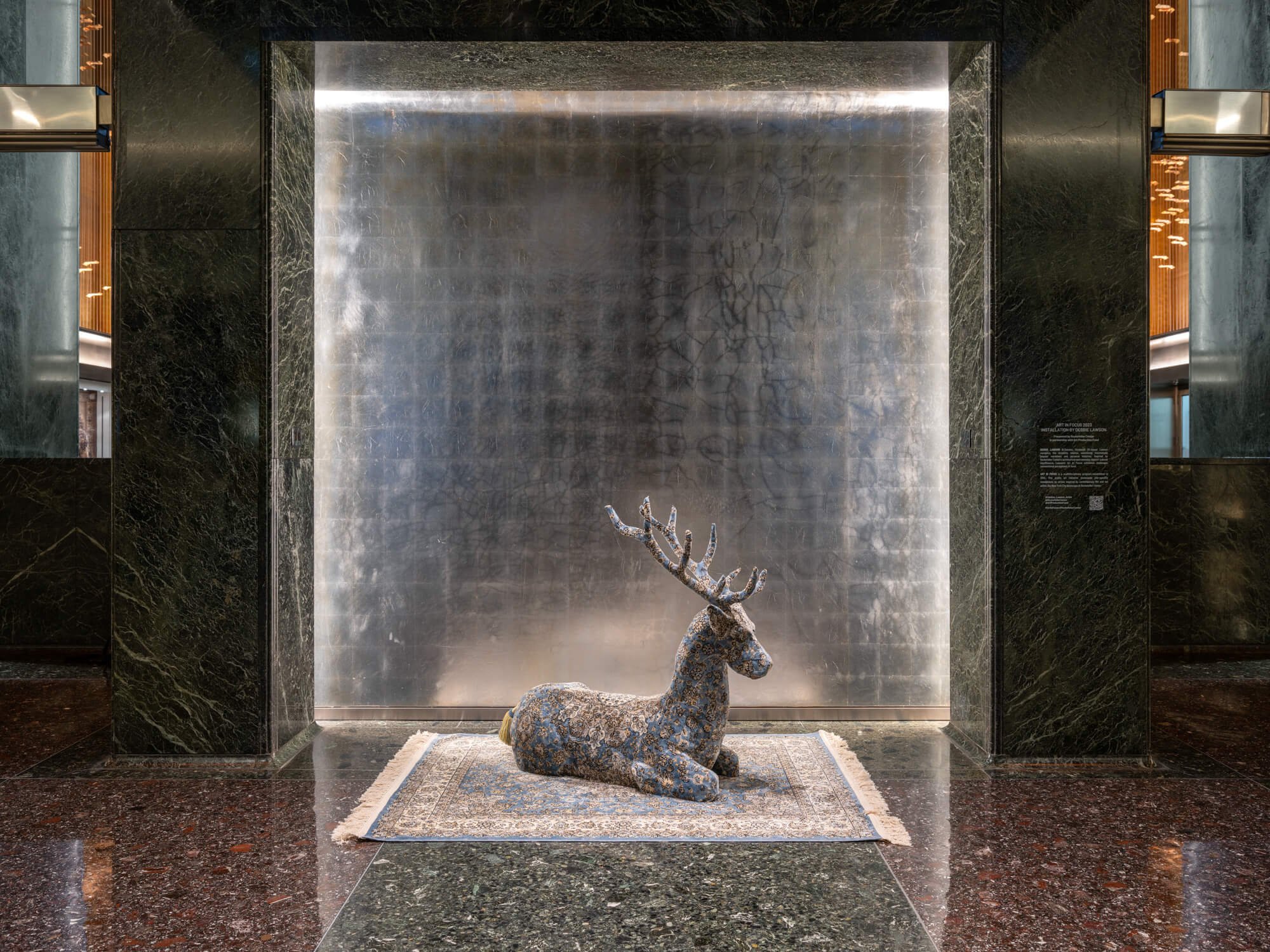 Seated_Stag_for_Rockefeller_Center._Photo_by_Daniel_Greer.jpeg