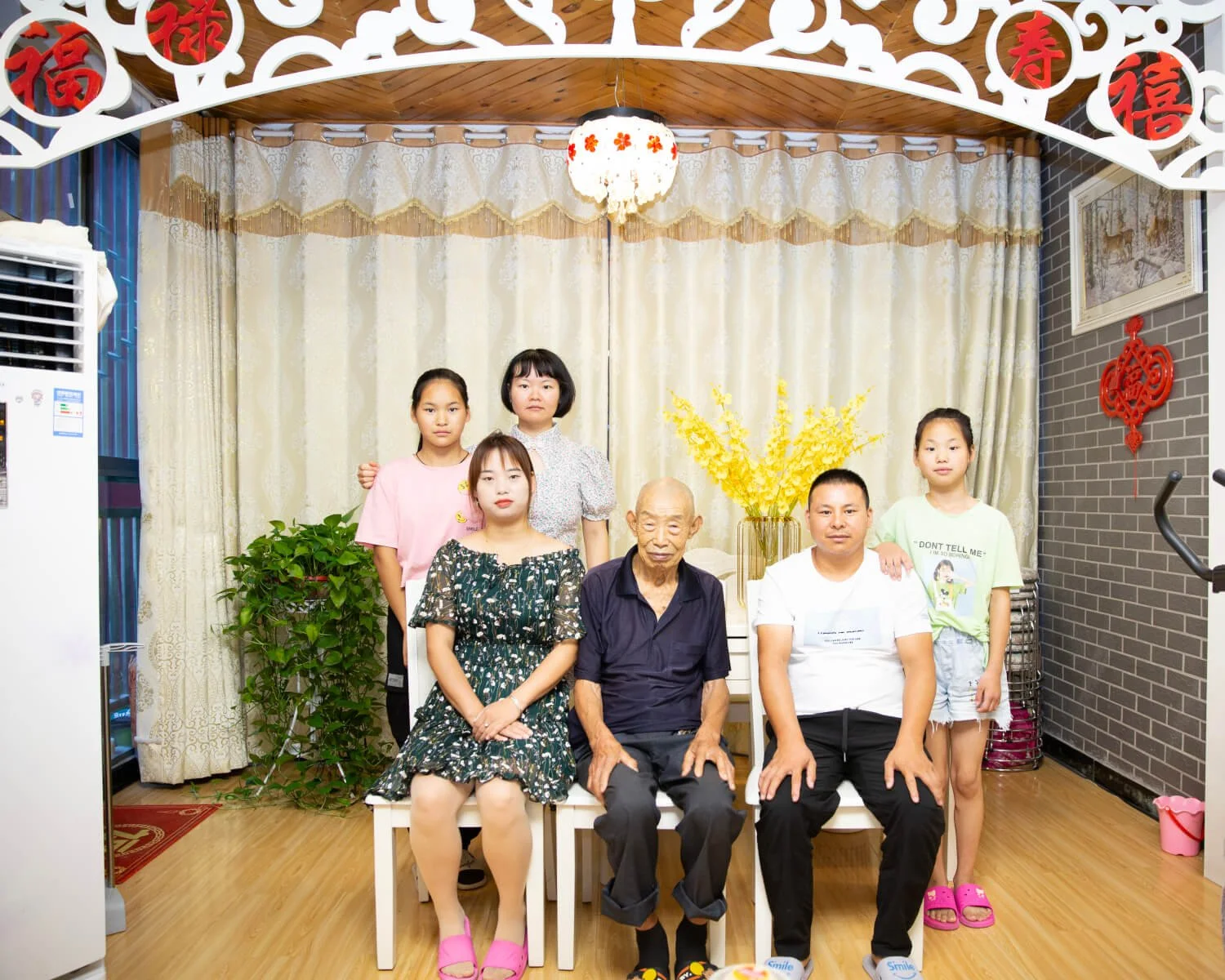 As_Aunt_Xiao_Yuhan_Temporary_Family_Series_archival_inkjet_30x45.jpg
