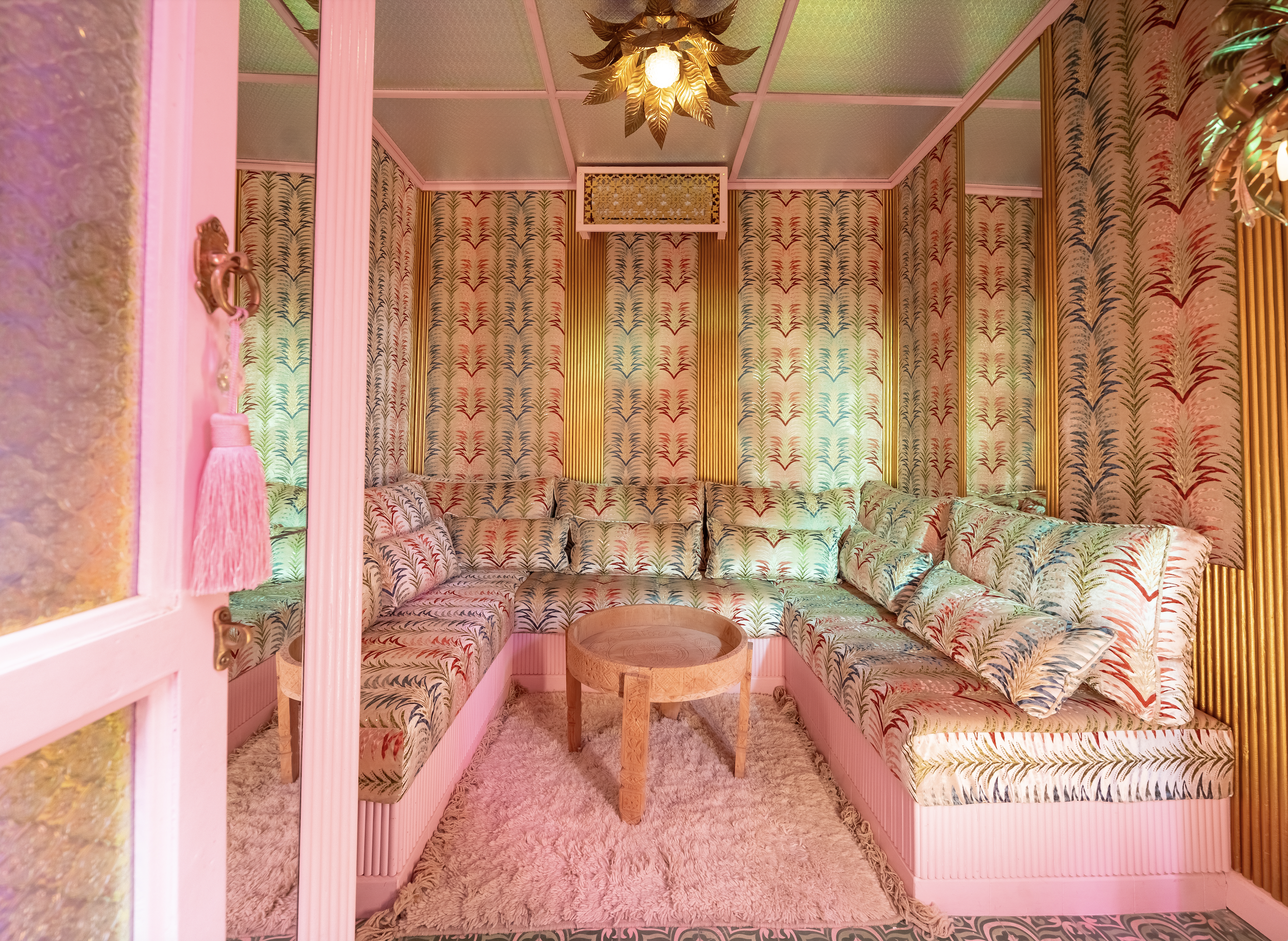 starseed_palm_room.png