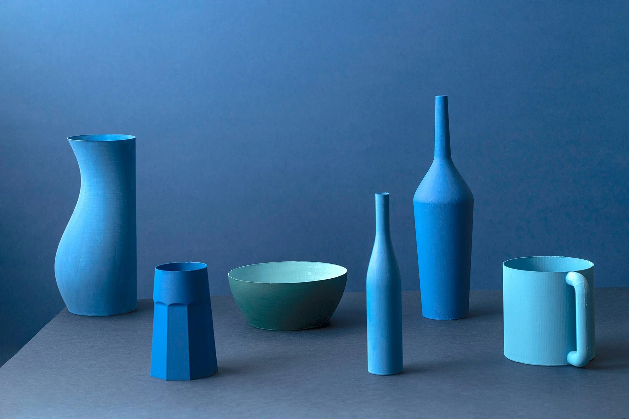 Blue_still_life_with_green_bowl_2025.jpg