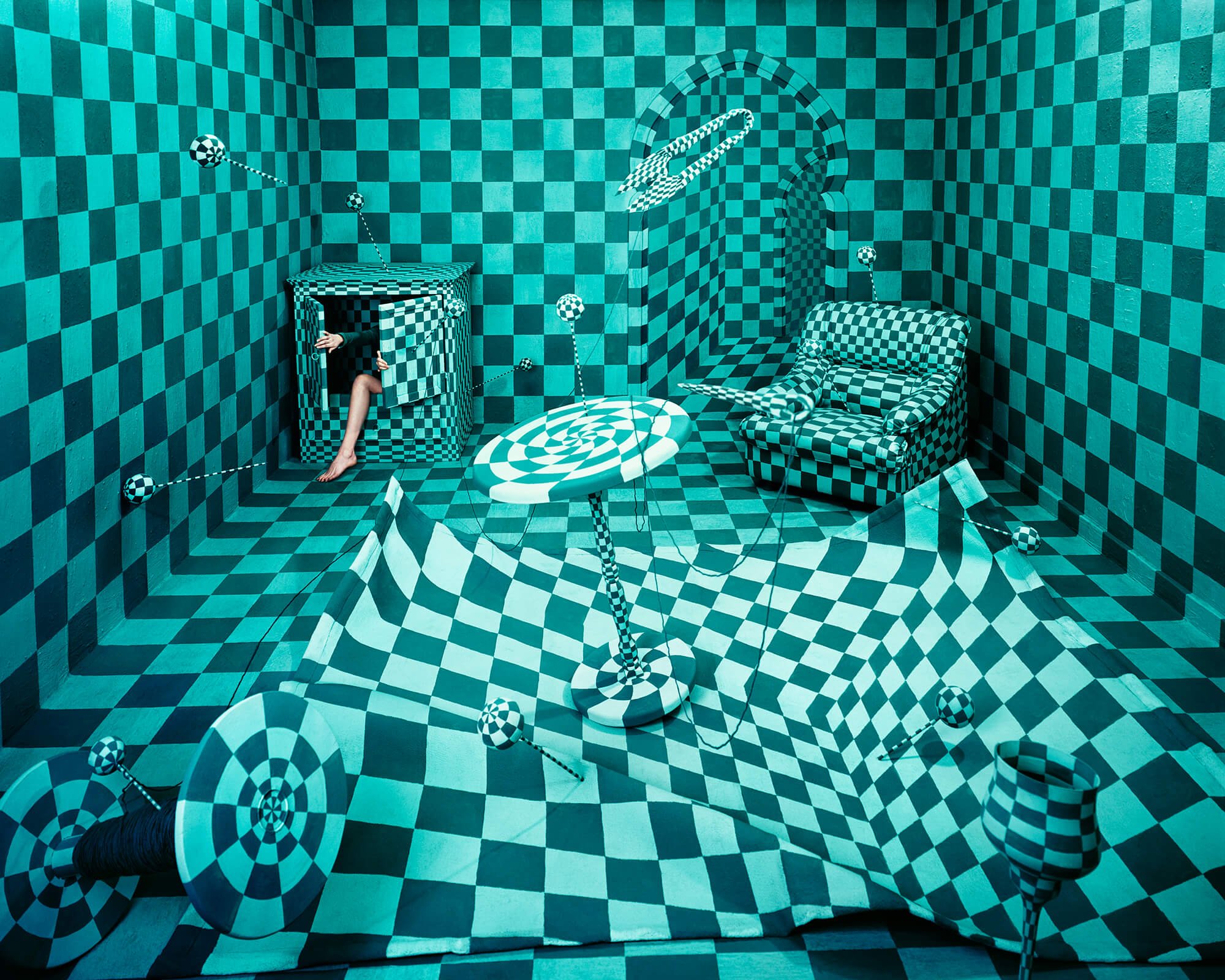 Panic_Room_2010_144x180cm_pigment_print_JeeYoung_Lee.jpg