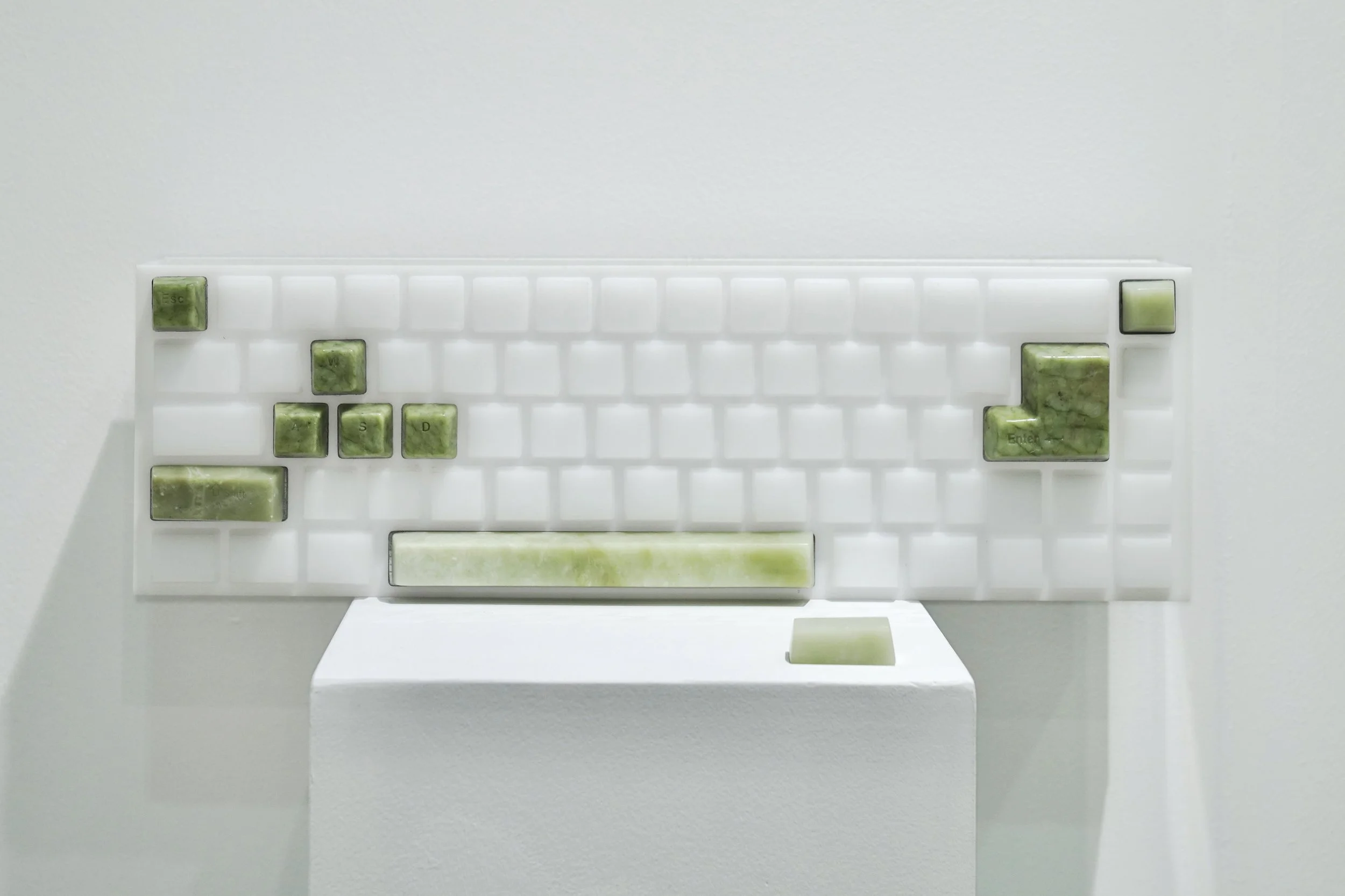 White Fantasy: Reading the Interface