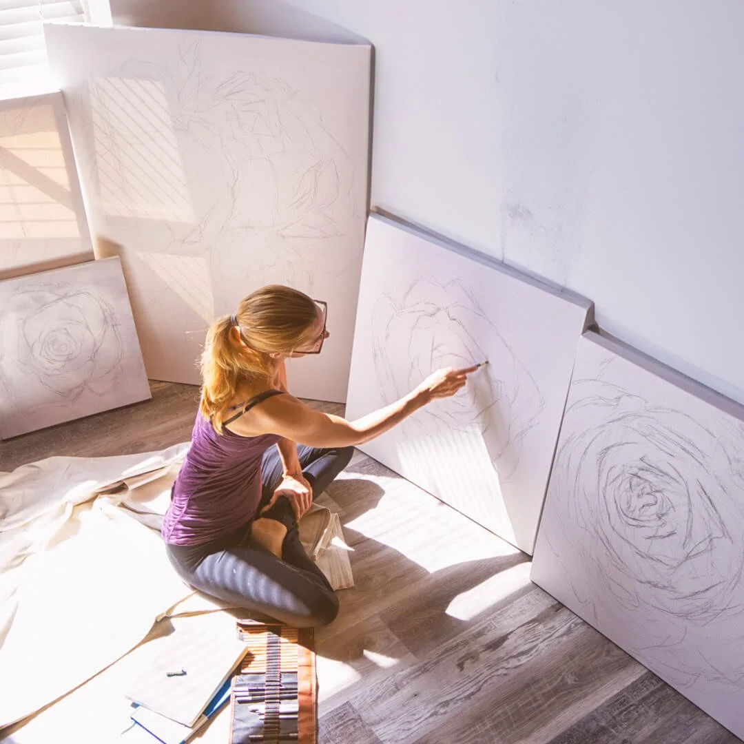 RPalesca-sketching canvas-1080-2.jpg