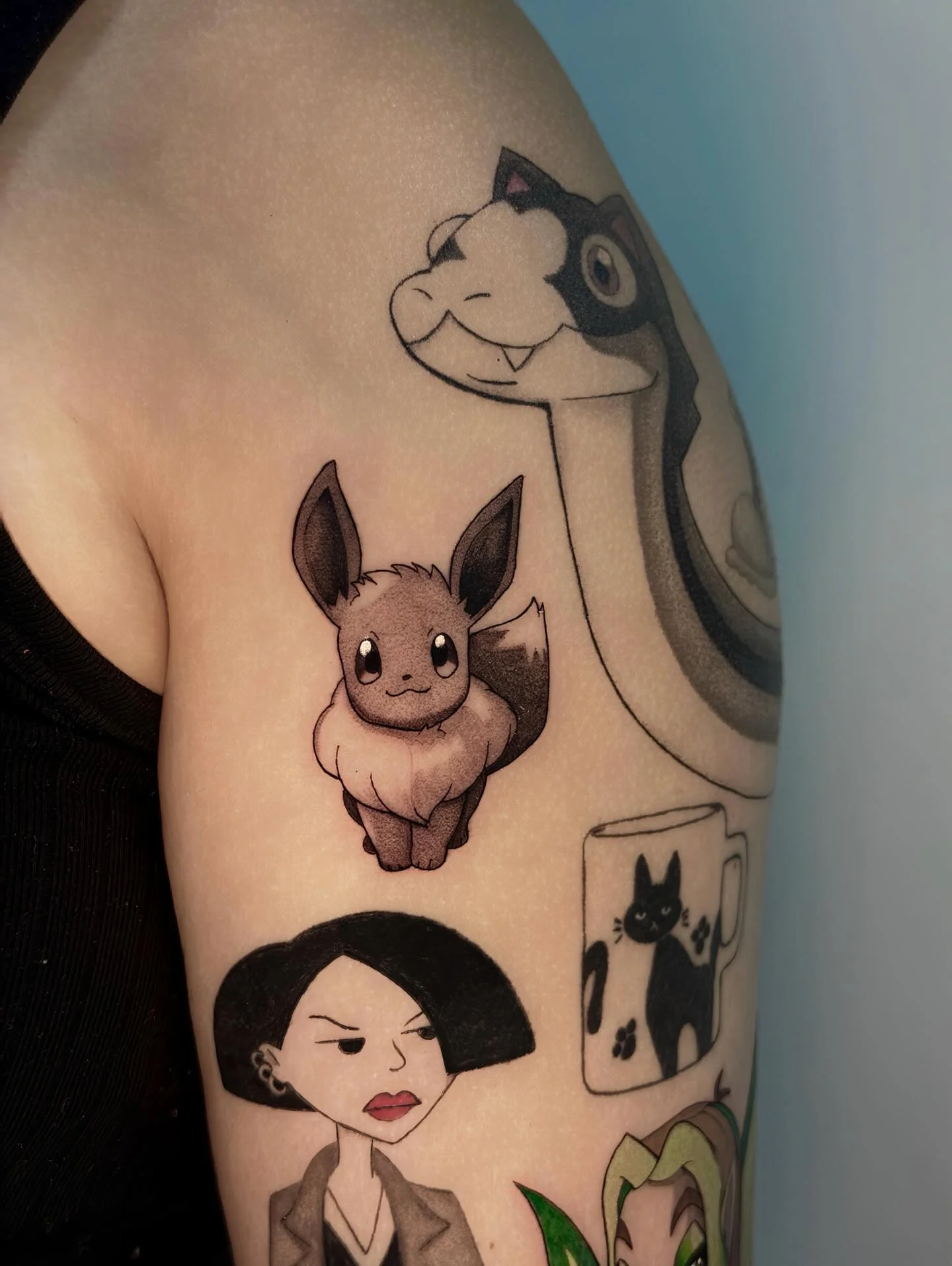 🤎✨by @caroxtattoos 

We love Love LOVE this Eevee piece from Caro! Not just because it&rsquo;s part of a sleeve that Caro&rsquo;s been working on for months but because it shows off just how much she&rsquo;s able to capture using only black and grey