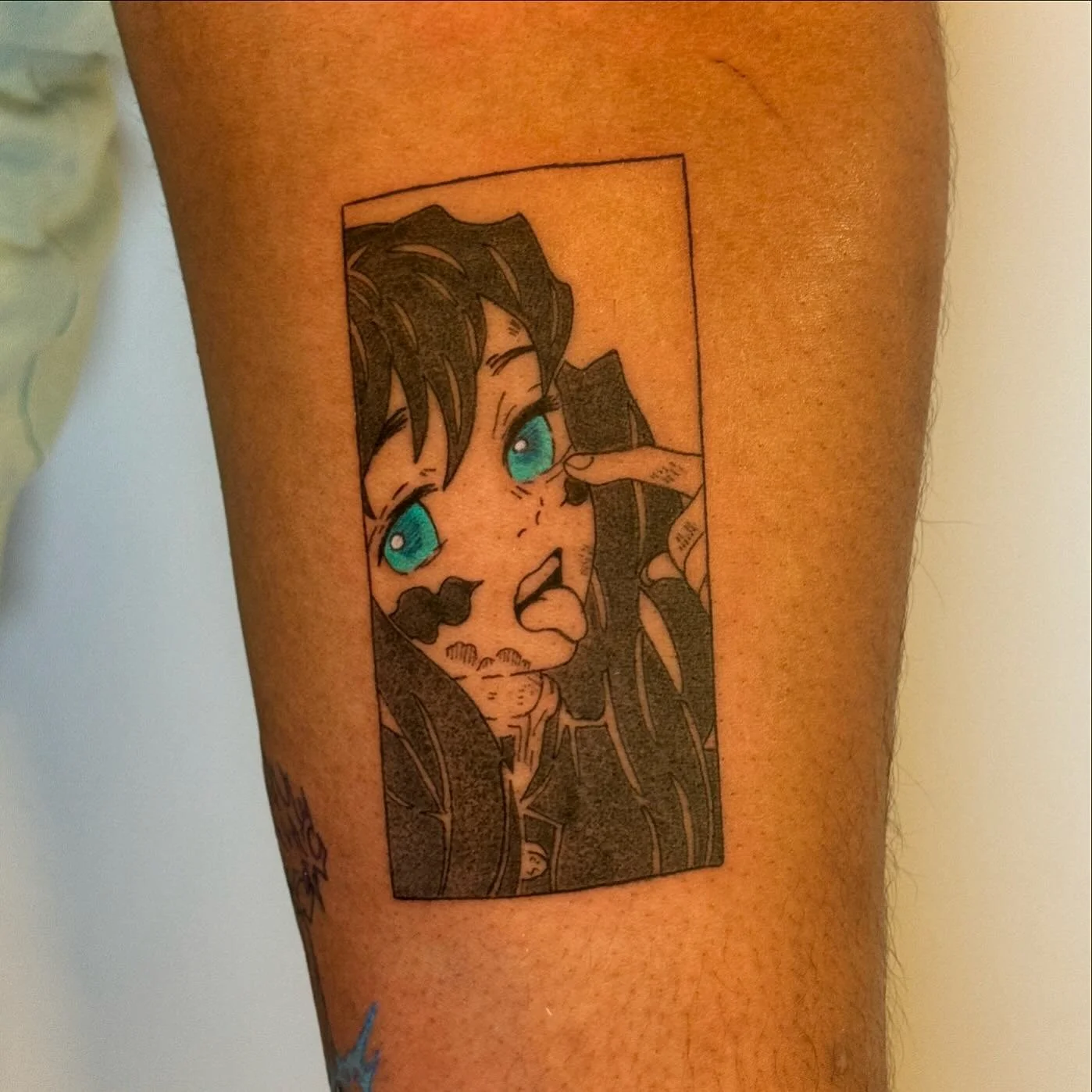 🩵🗡️💨 by @caroxtattoos 

We are enchanted by this Muichiro and their captivating eyes😍 Our Hime-sama Caro really worked some magic into this piece!

Caro is known for her anime/manga prowess with a touch of kawaii when the piece calls for it~ She&