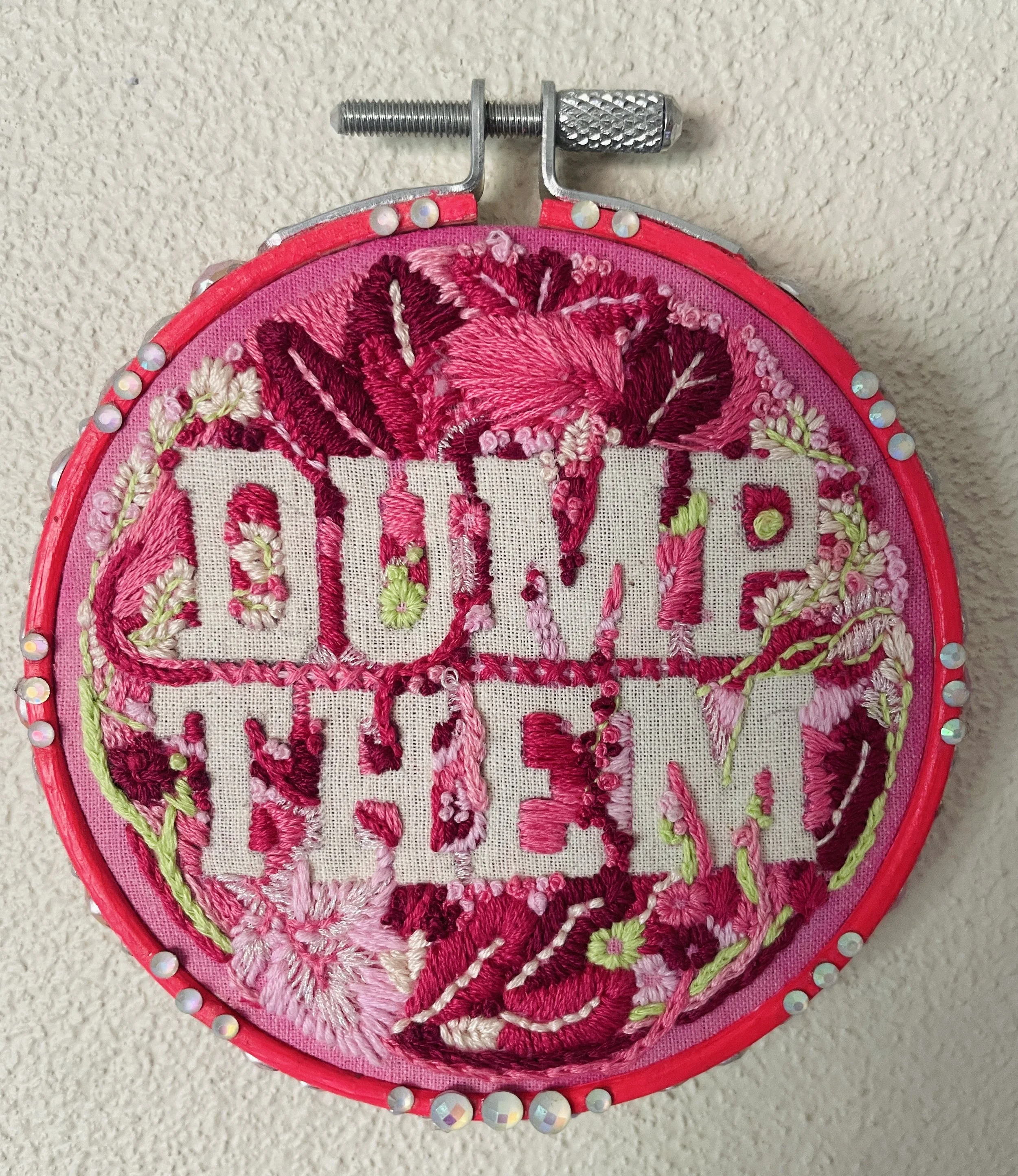 SOLD | DUMP THEM | 10,5 x 10,5cm | Acrylic paint, cotton embroidery thread. calico | 2020