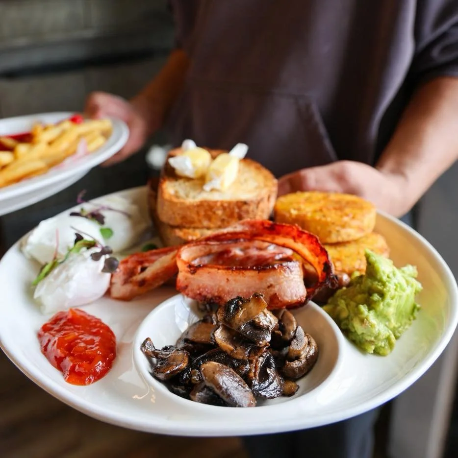 Unsure what to eat - Have a classic Boston Big Breakfast. Fills you up &amp; it&rsquo;s delicious!

#hobsonville #newzealand #cafe #brunch #breakfast #bostoncafenz #nzcafe #aucklandcafe