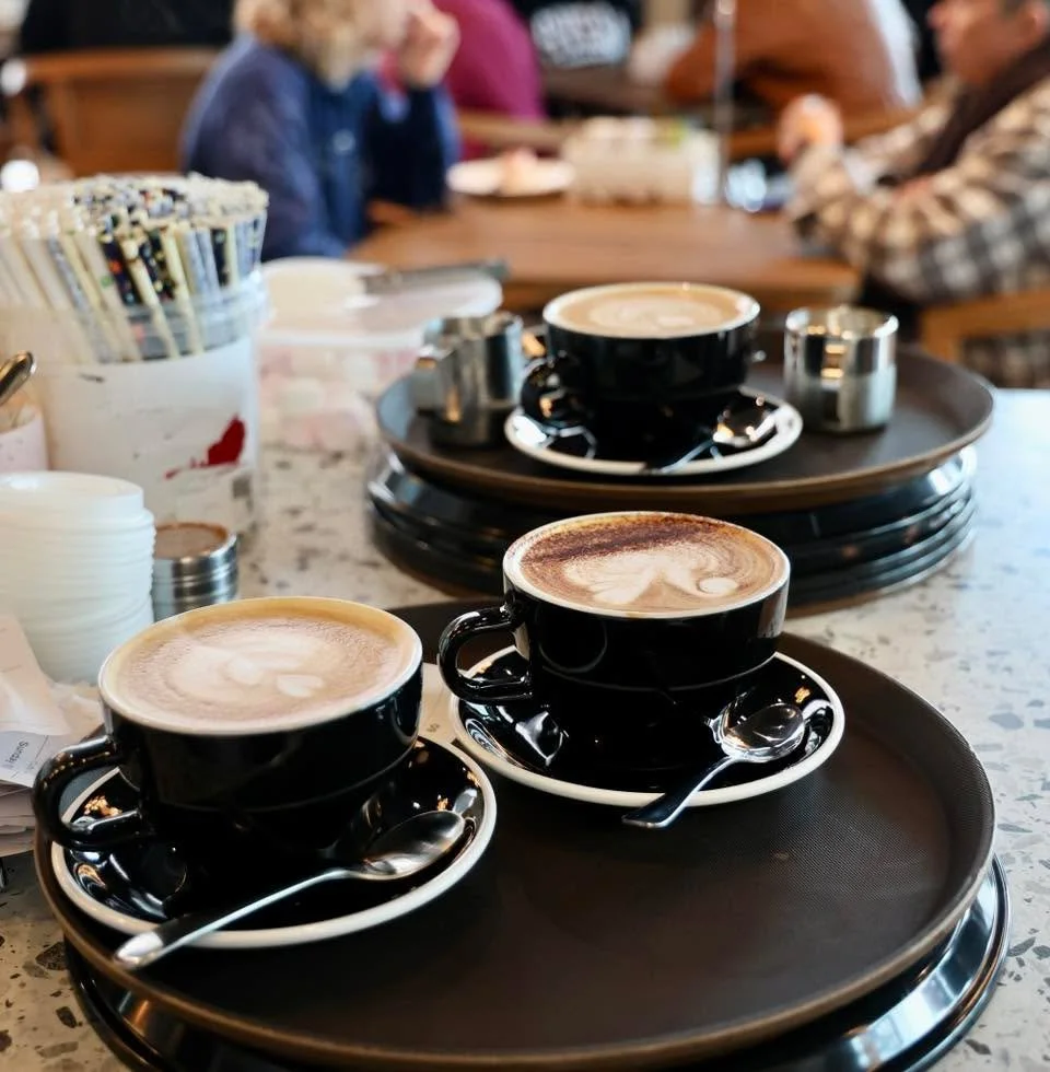 Coffee is perfect to enjoy anytime, anywhere! Enjoy at our cafes or take on the go with you&hellip;

#Hobsonville #coffee #cafe #bostoncafenz #Westgate
