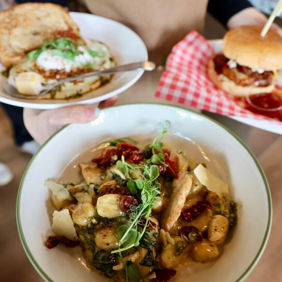 Good food, great company, and a little taste of Boston Cafe!

From creamy chicken gnocchi to our delicious burgers and brunch favourites, there&rsquo;s something for everyone to enjoy.

Your table is waiting at Boston Cafe!

#hobsonville #Westgate #b