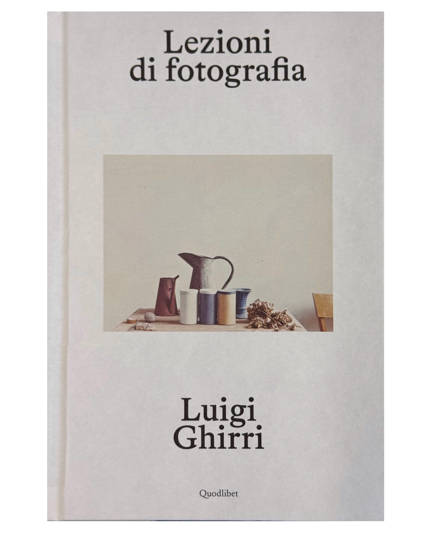 Riprende la rubrica sui libri del sabato. Oggi rientro d&rsquo;eccellenza Luigi Ghirri - Lezioni di Fotografia #photobook #myphotobook