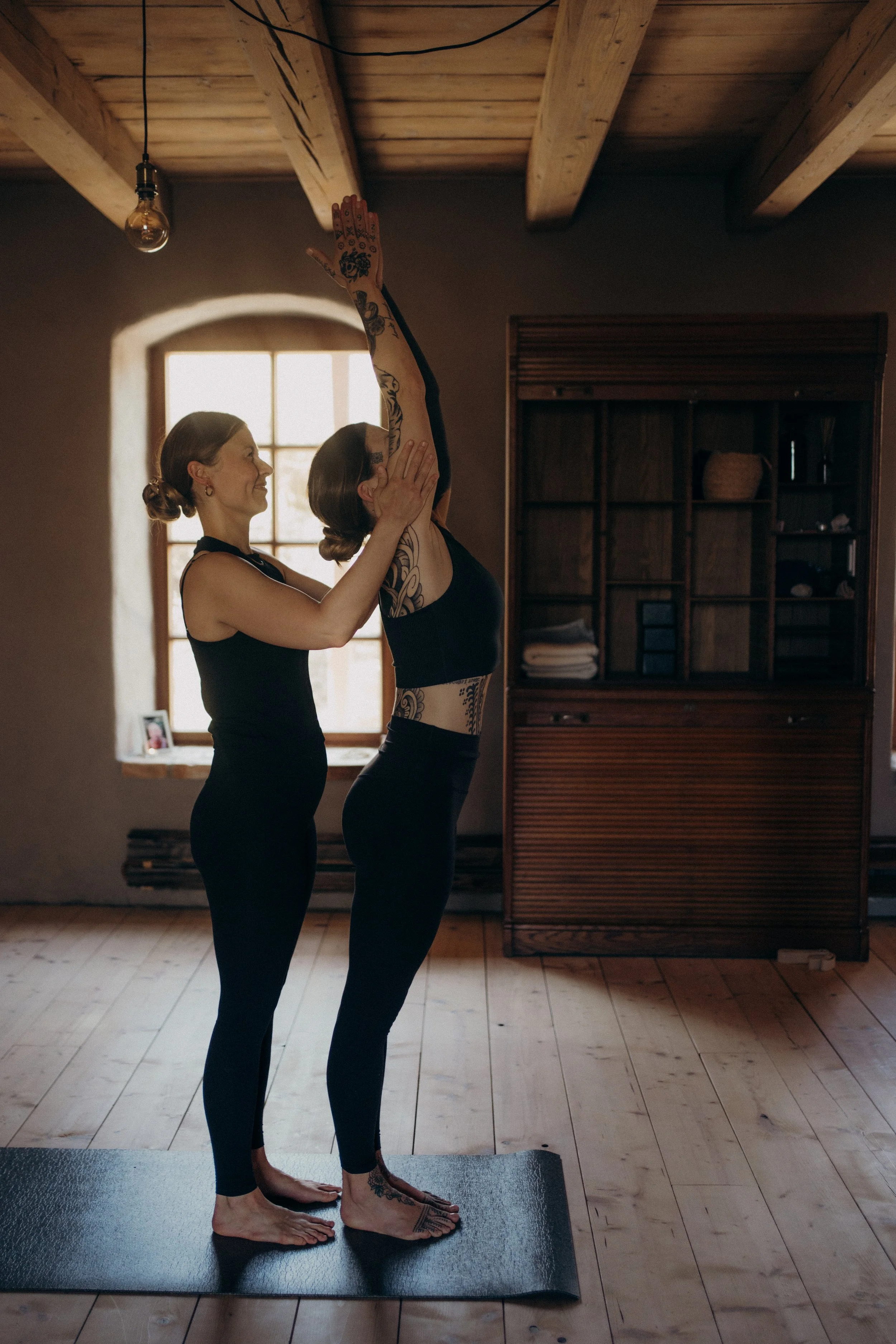 75h Jivamukti Yoga Spiritual Warrior Training at Roots Yoga Hamburg