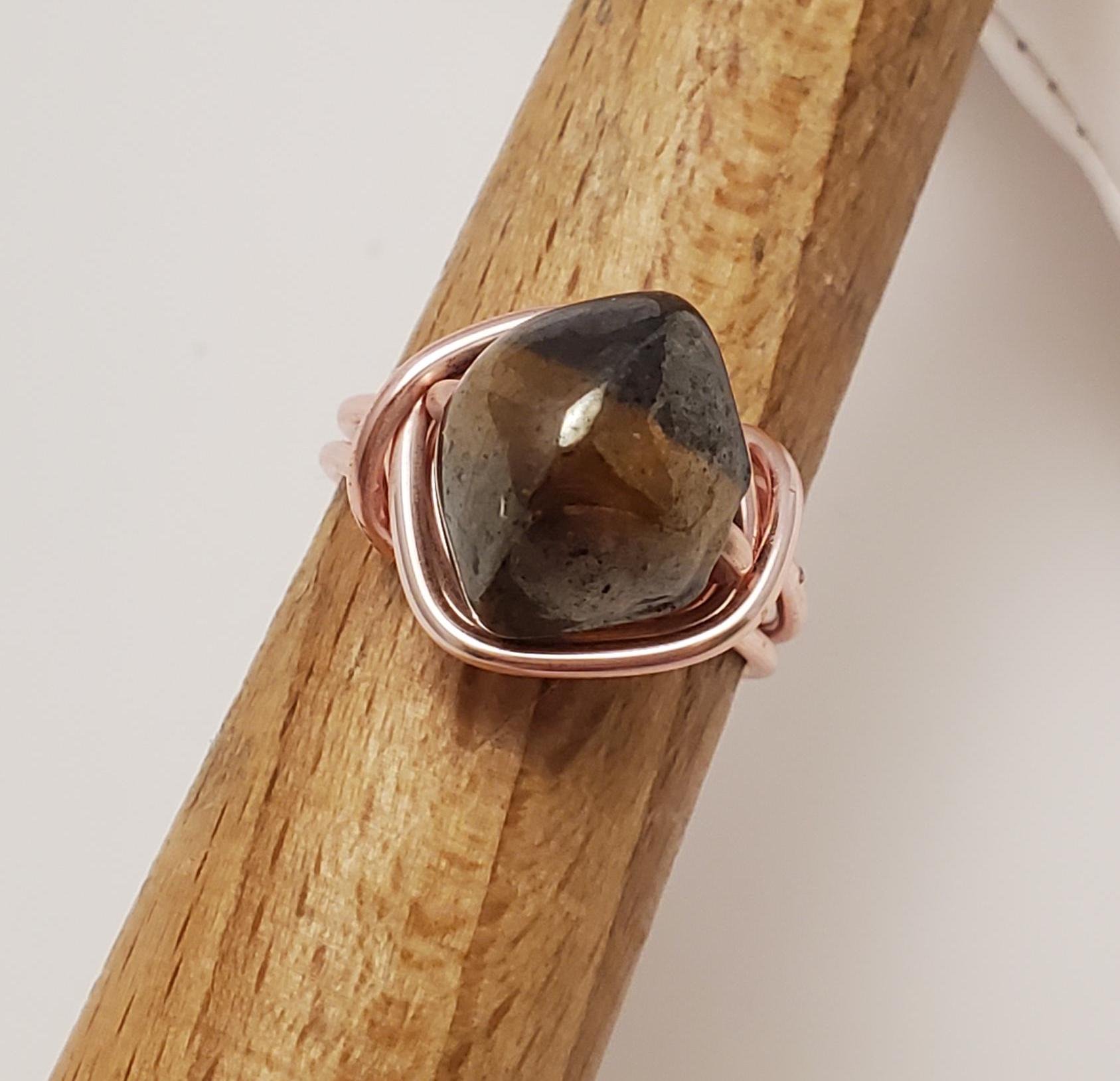 https://i.etsystatic.com/33064762/r/il/85b9b2/6659919067/il_fullxfull.6659919067_q8jr.jpg