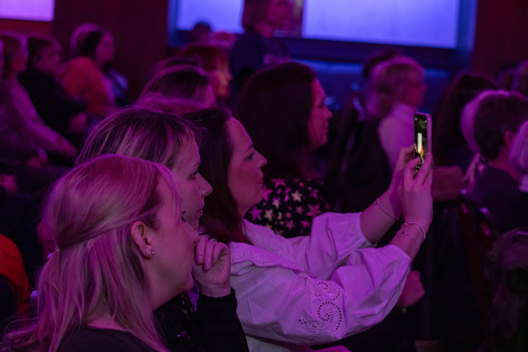 Griffin Books Q&A with Lorraine Kelly-1.jpg